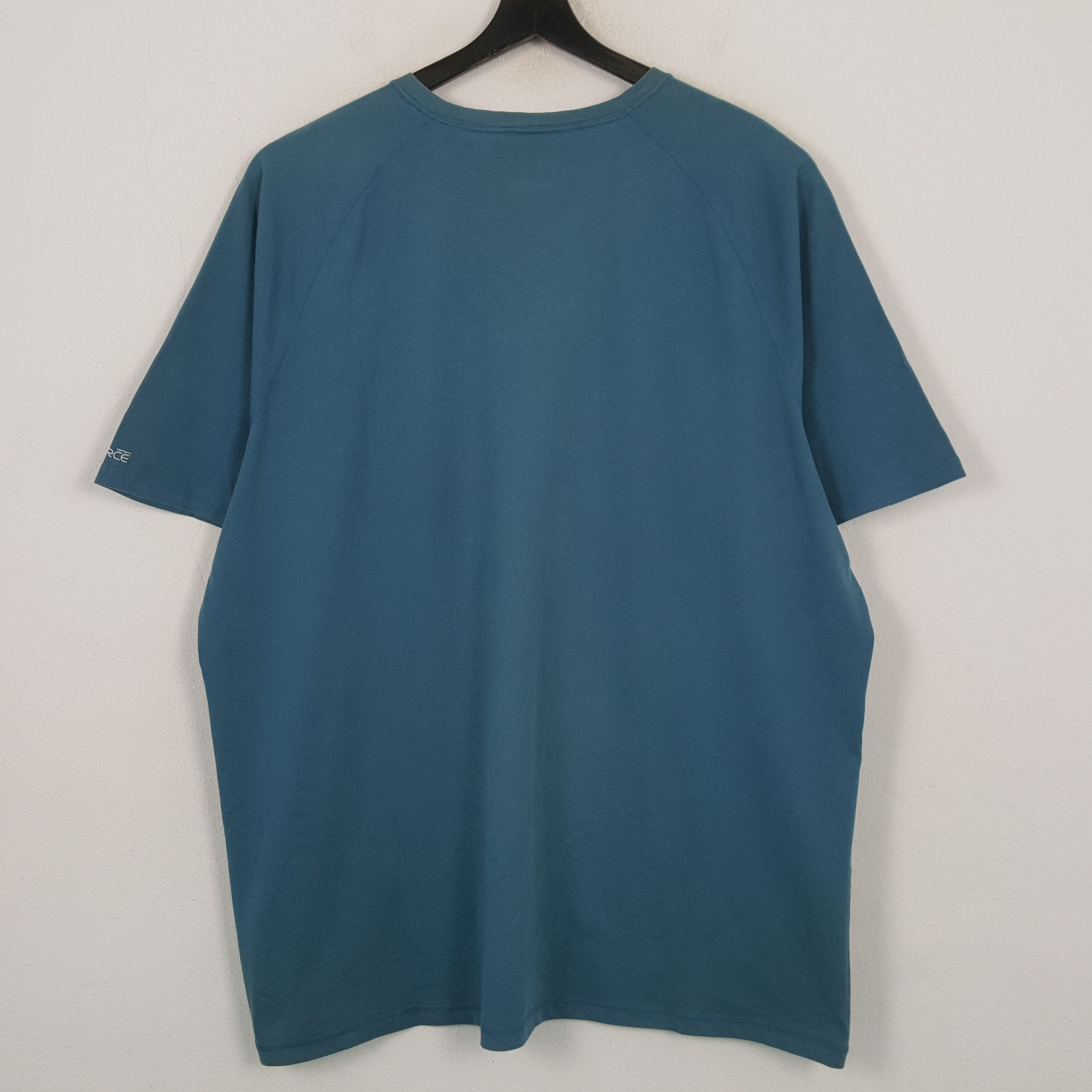 Carhartt Carhartt Pocket Logo Design Tshirt RR3 Size US XXL / EU 58 / 5 - 3 Thumbnail