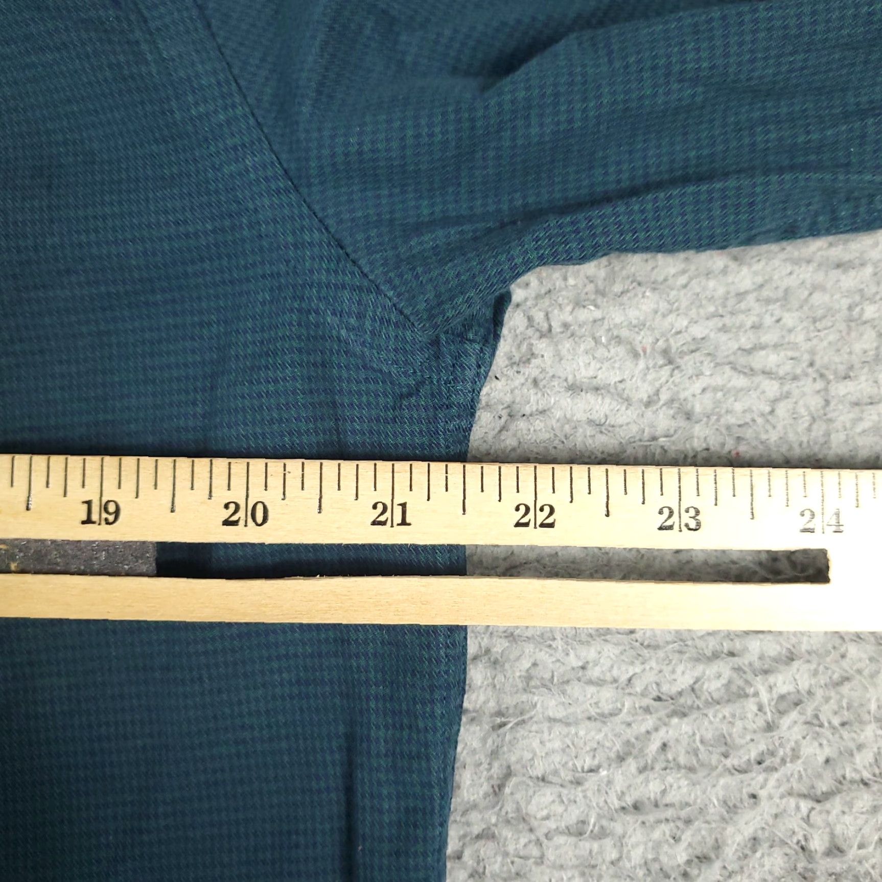 Tommy Hilfiger Tommy Hilfiger Button-Up Shirt Mens Medium Green Long Sleeve Casual Preppy Size US M / EU 48-50 / 2 - 5 Thumbnail