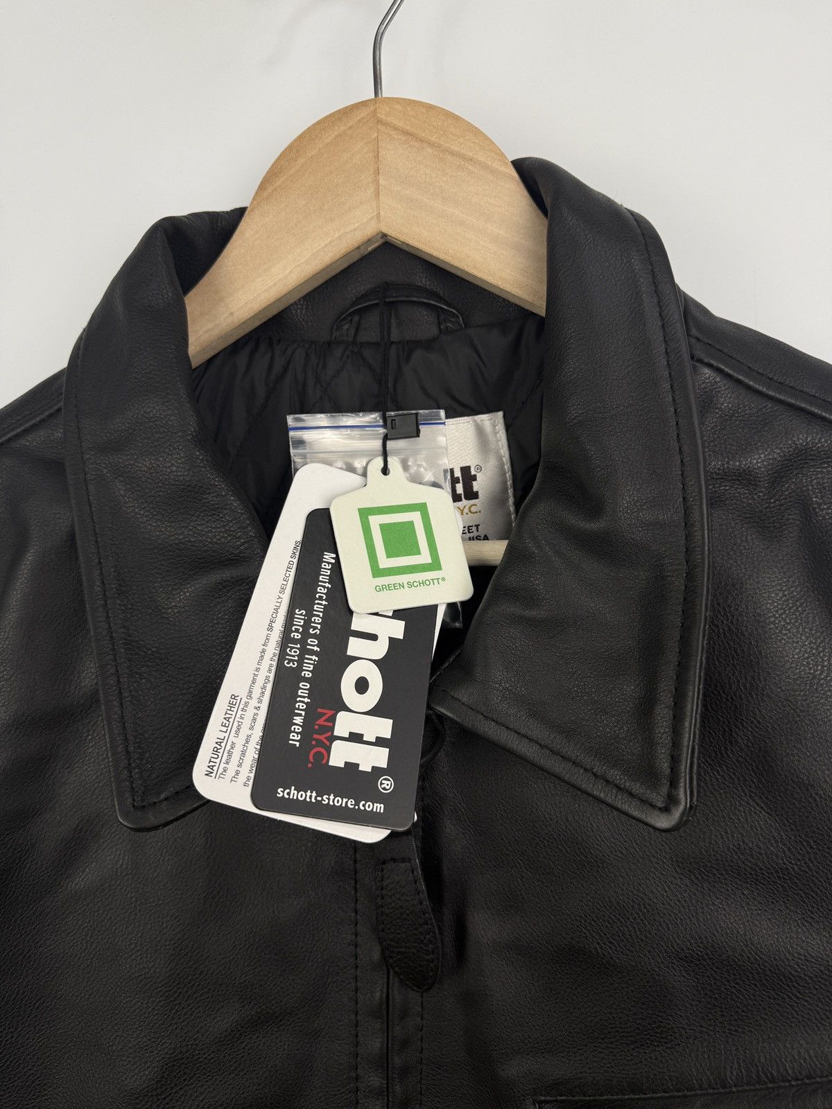 Schott 🇺🇸 NEW❗️Schott NYC Leather Jacket Motorcycle Rare Retro Y2K Size US XXL / EU 58 / 5 - 9 Thumbnail