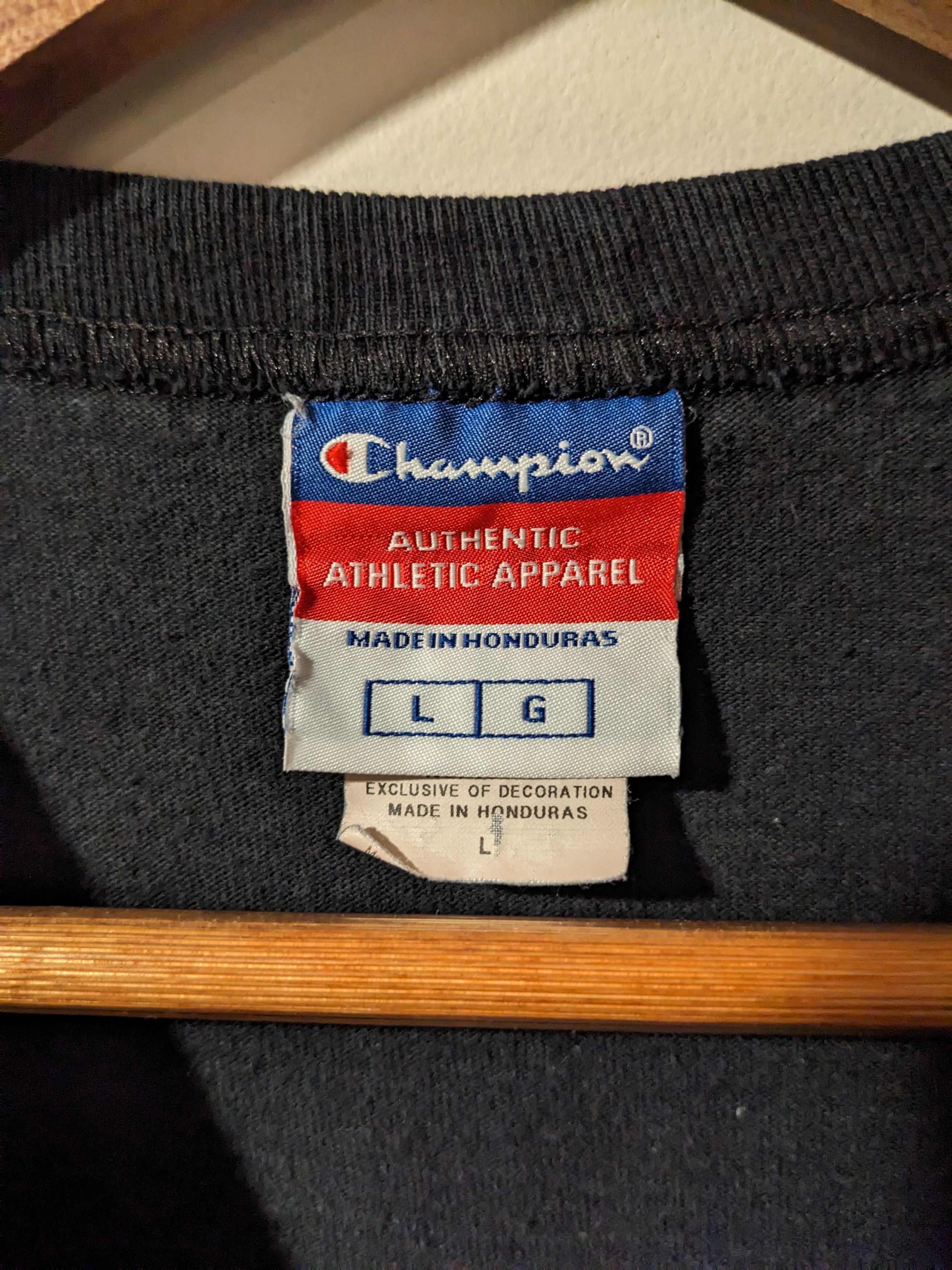 Champion × Vintage Vintage Y2K Purgatory The Space in Between Vinnie T-Shirt Size US L / EU 52-54 / 3 - 3 Thumbnail