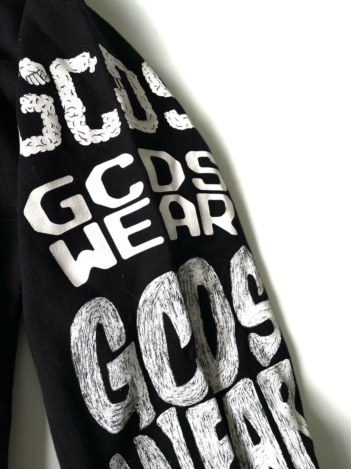 GCDS GCDS Men Black Long Sleeve Rick & Morty Oversized Size L Size US L / EU 52-54 / 3 - 7 Thumbnail