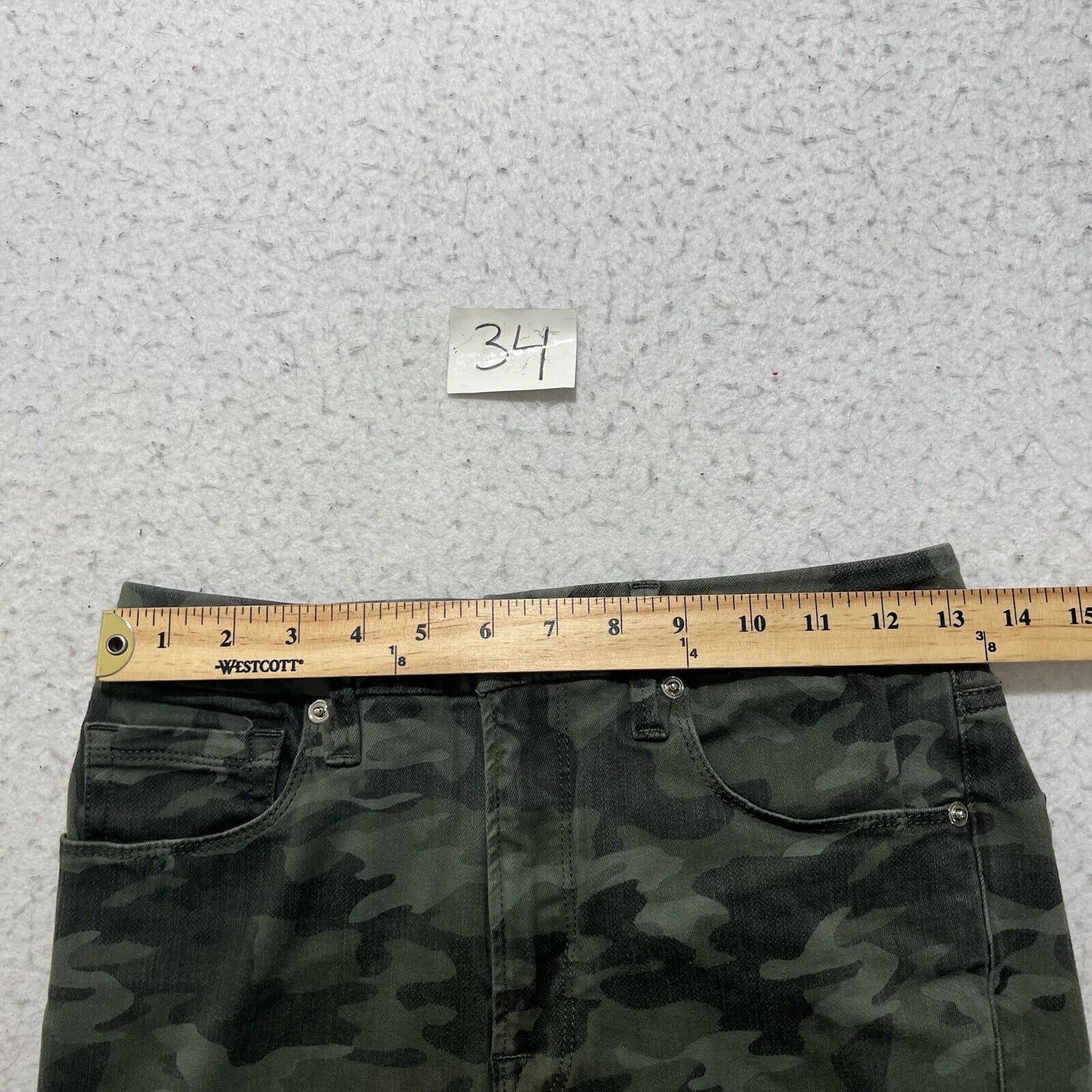 Good American Good American 8 / 29 Good Skinny Leg Camouflage Green Jeans Size 30" / US 8 / IT 44 - 9 Thumbnail