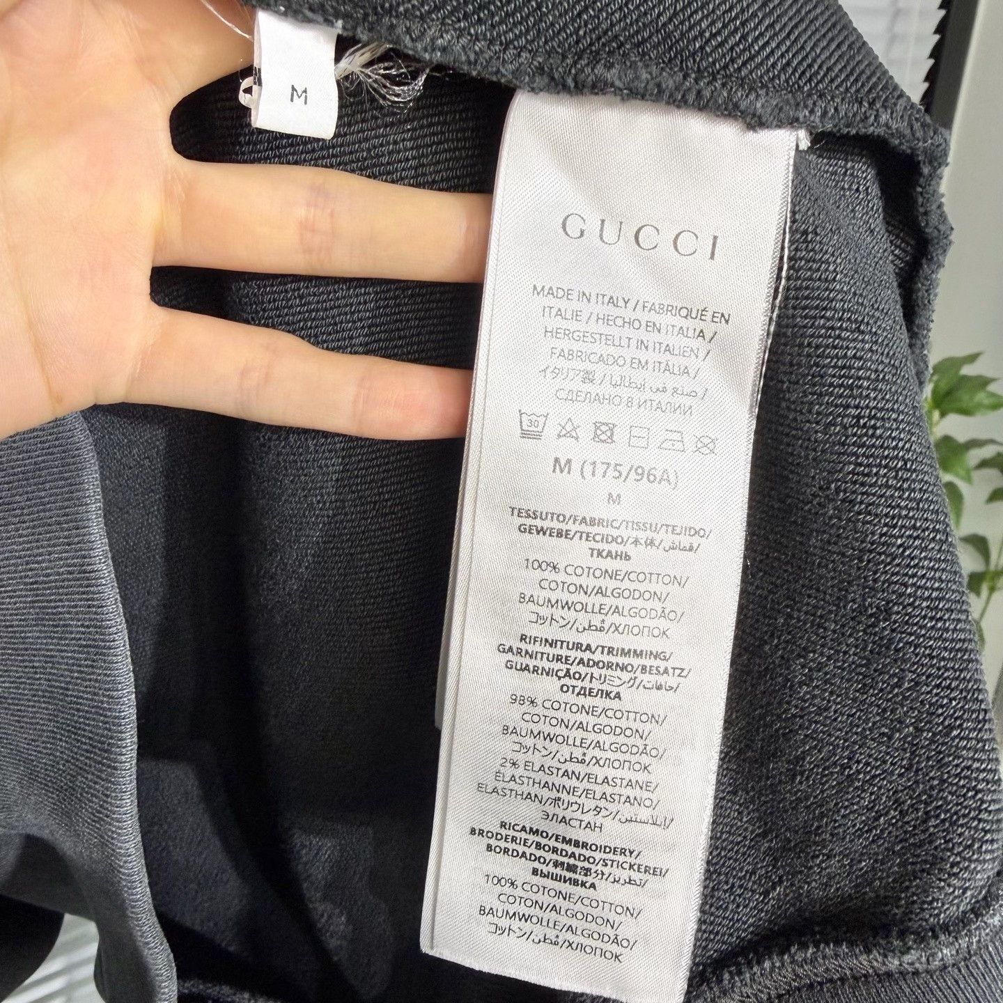 Gucci Gucci M Logo Embroidered Sweatshirt Size US M / EU 48-50 / 2 - 4 Thumbnail