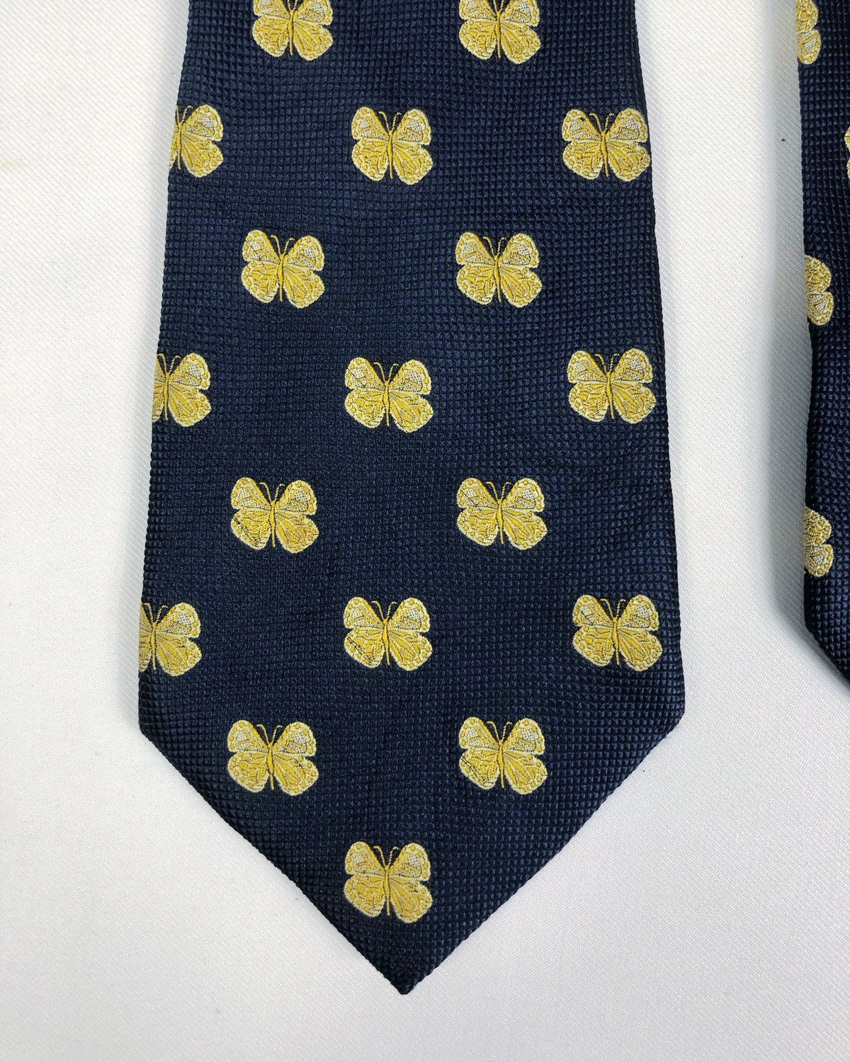 Yves Saint Laurent Vintage Yves Saint Laurent YSL Silk Tie Butterfly Motive Size ONE SIZE - 4 Thumbnail