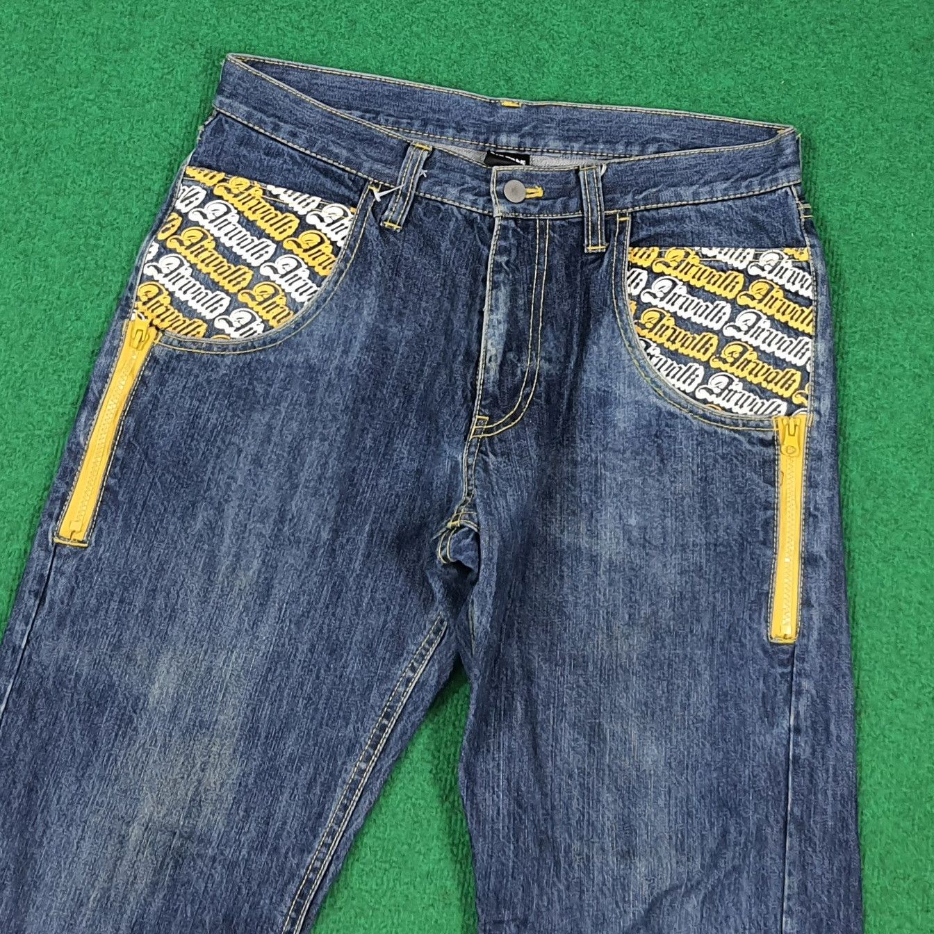 Airwalk Vintage Airwalk Skater Distressed Graphic Jeans C297N29 Size US 32 / EU 48 - 7 Thumbnail