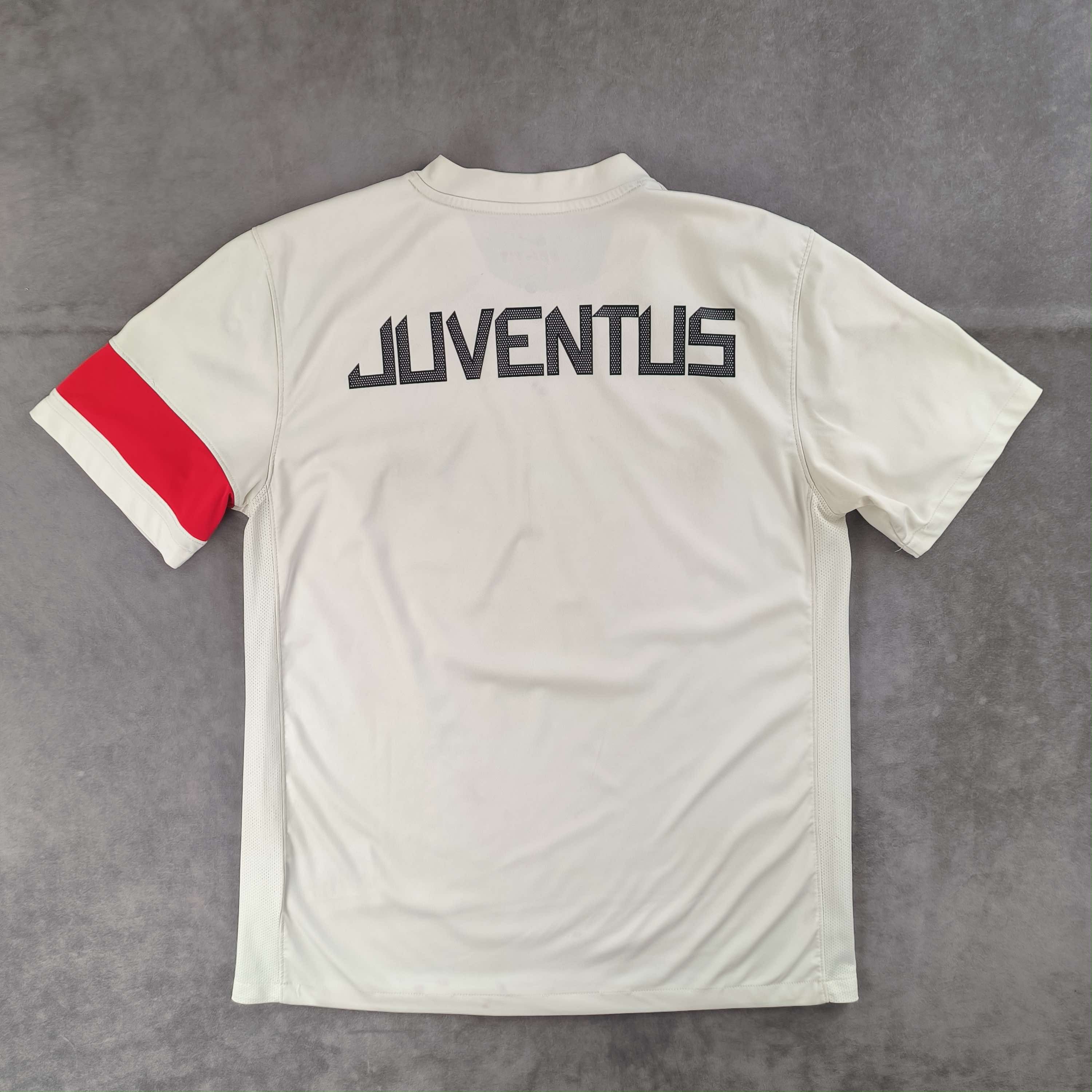 Nike Juventus 2010-11 Nike training football jersey shirt size M Size US M / EU 48-50 / 2 - 2 Thumbnail