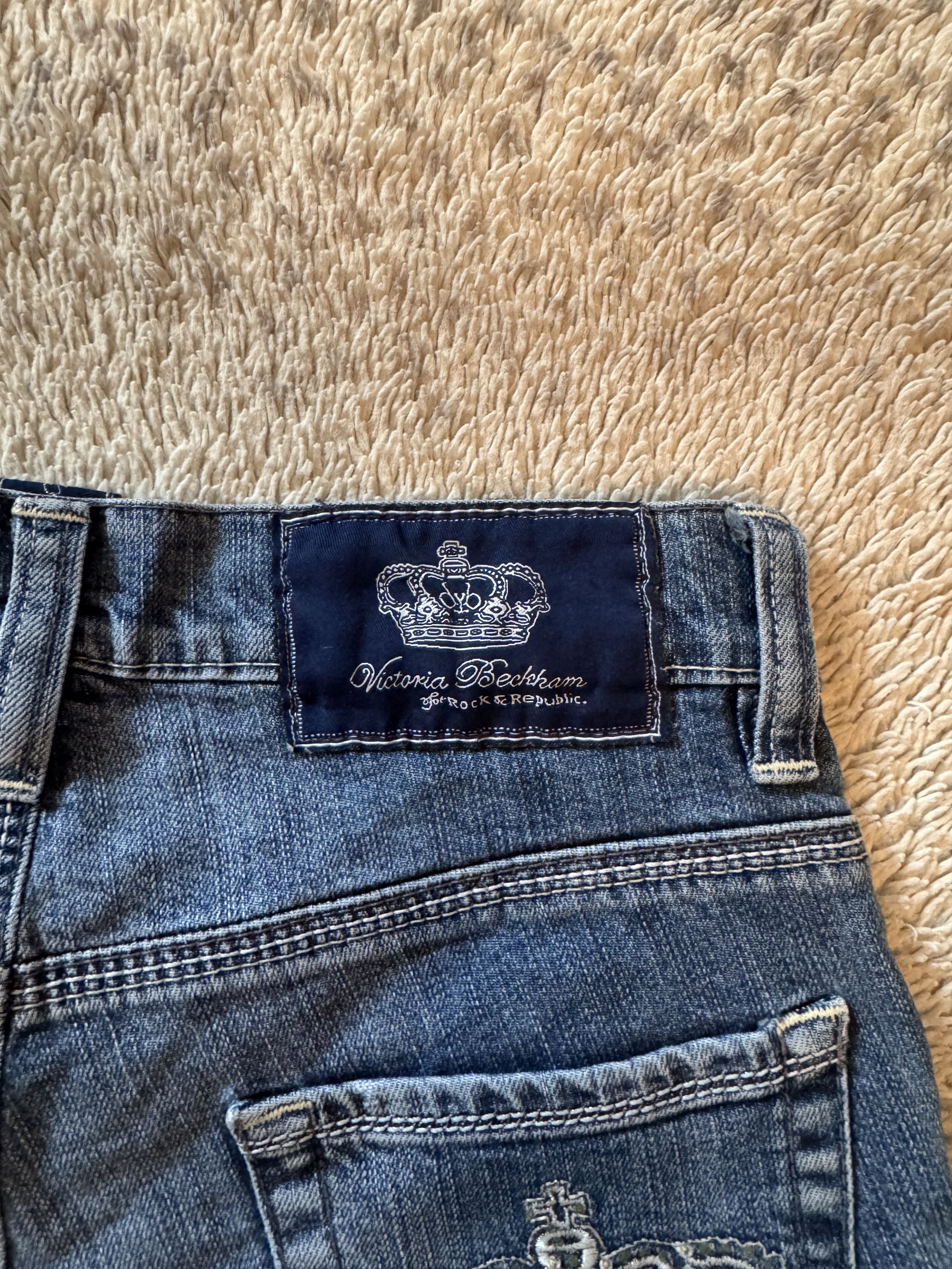 Victoria Beckham Victoria Beckham Vintage Y2K Mini Denim Shorts Size 28" / US 6 / IT 42 - 3 Thumbnail