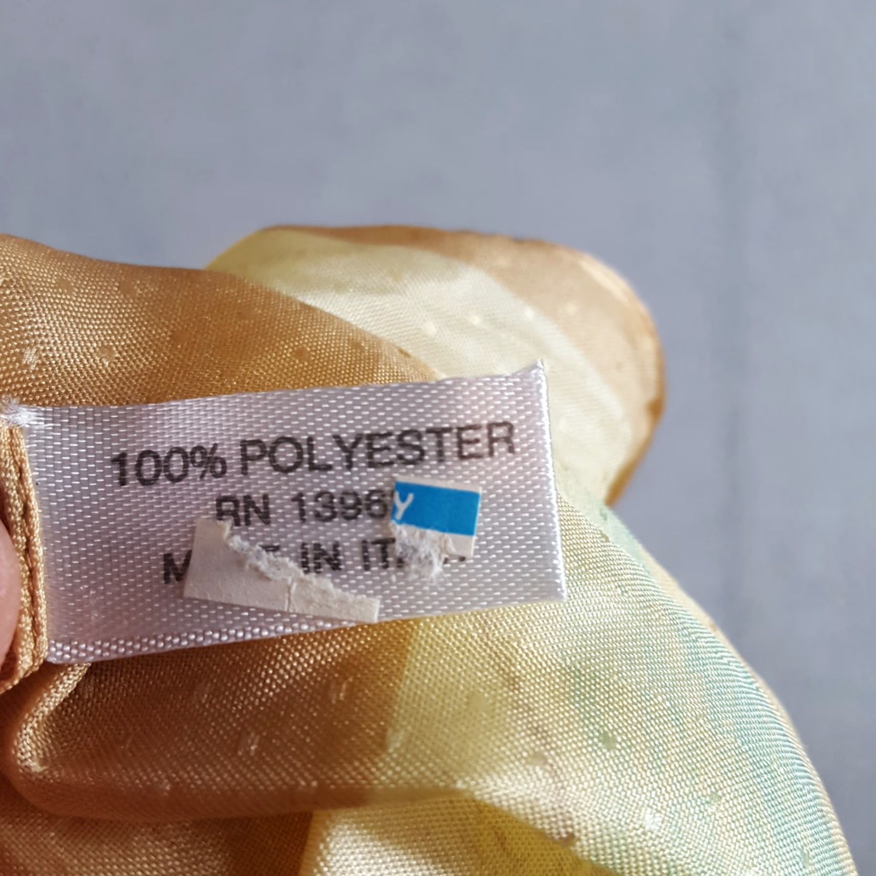 Vintage VINTAGE Italian Striped Dot Art Sheer Scarf Neck Wrap 50" Handkerchief Beige Size ONE SIZE - 5 Thumbnail