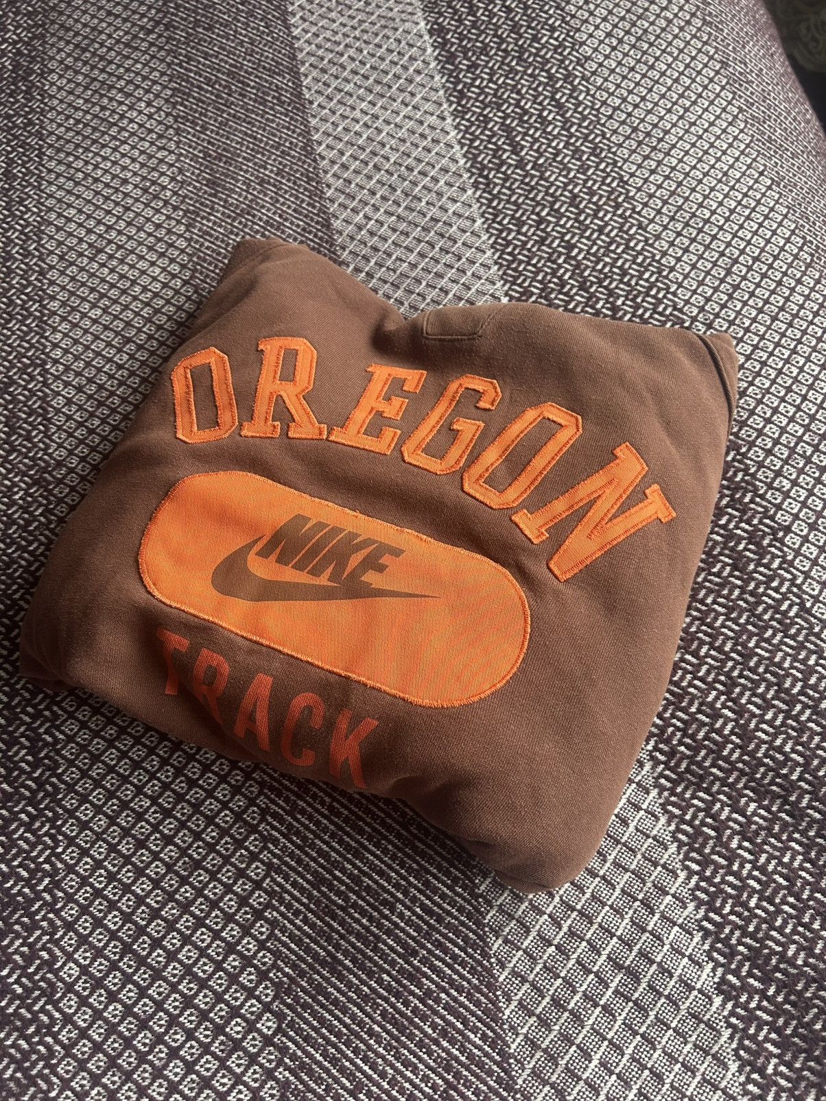 Nike × Vintage Vintage Nike Oregon Big Logo Hoodie Streetwear Style Size M Size US M / EU 48-50 / 2 - 12 Thumbnail