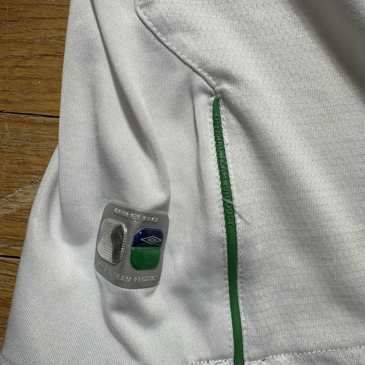 Umbro Vintage Northern Ireland jersey Size US XL / EU 56 / 4 - 4 Thumbnail