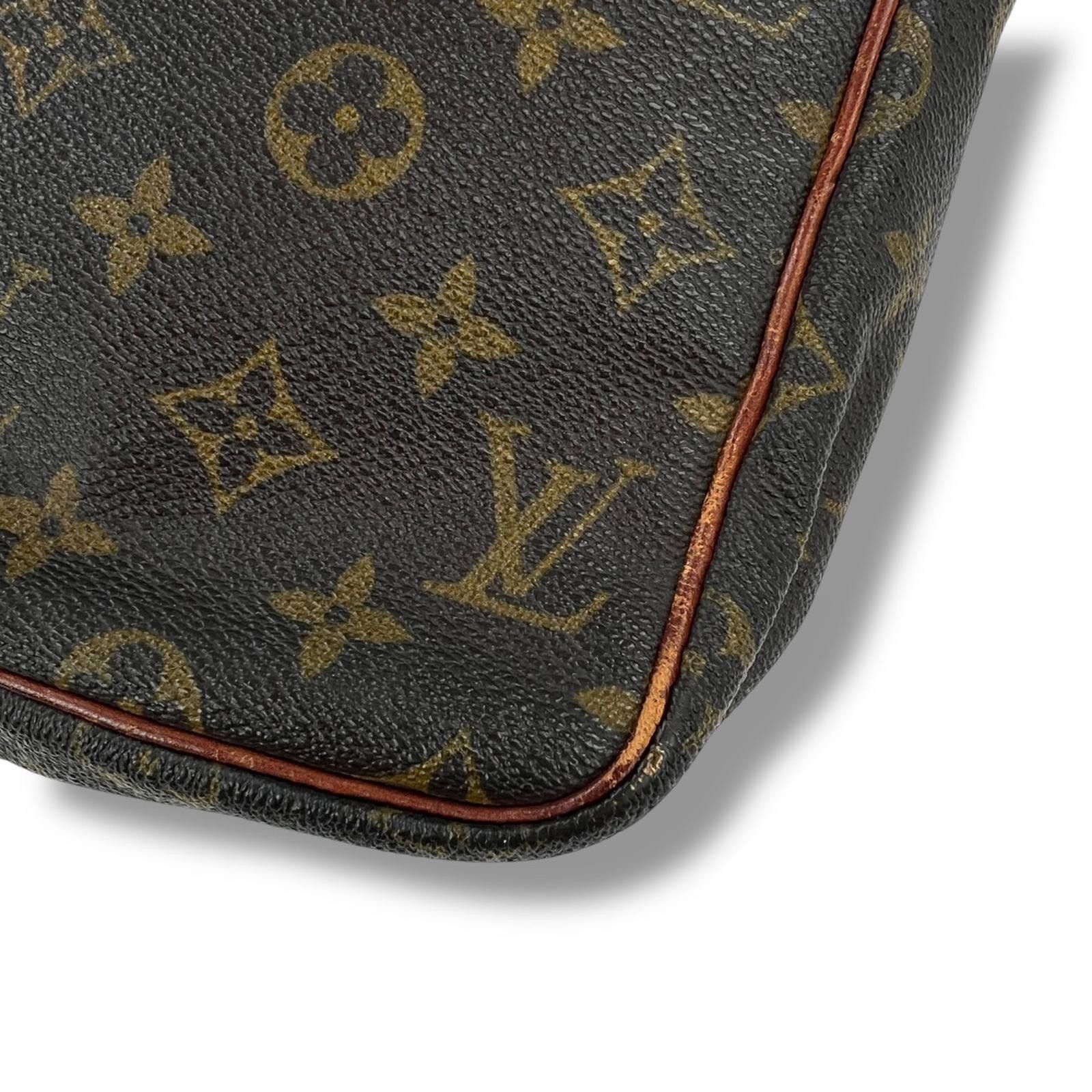Louis Vuitton Louis Vuitton 1970's Marceau Cross Body Bag Size ONE SIZE - 6 Thumbnail