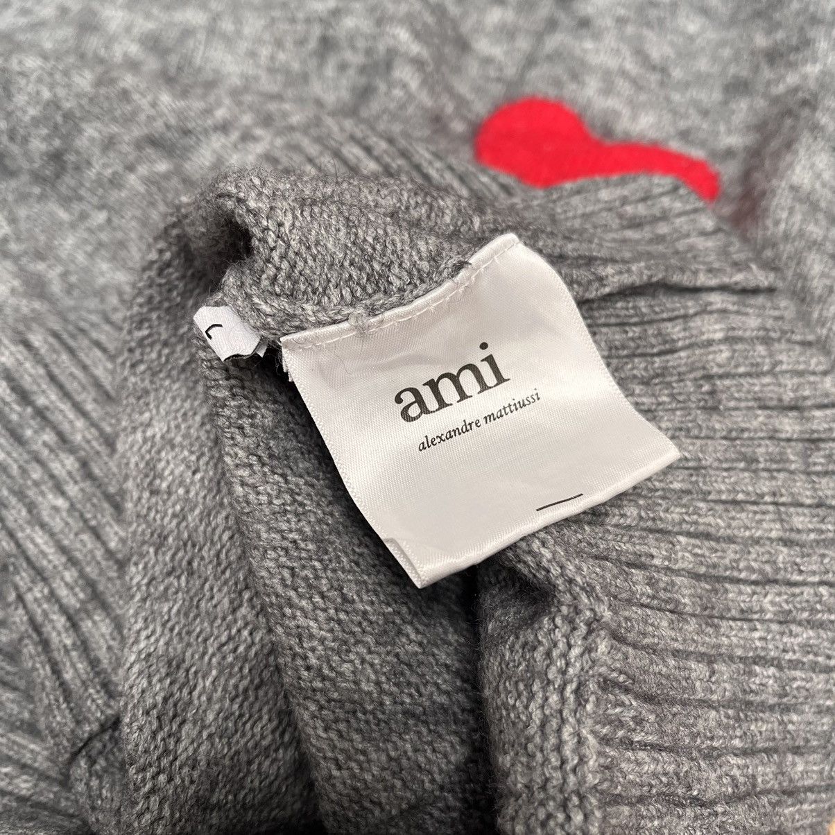 AMI Ami Paris Knitwear Big Heart Logo Size L / US 10 / IT 46 - 6 Thumbnail