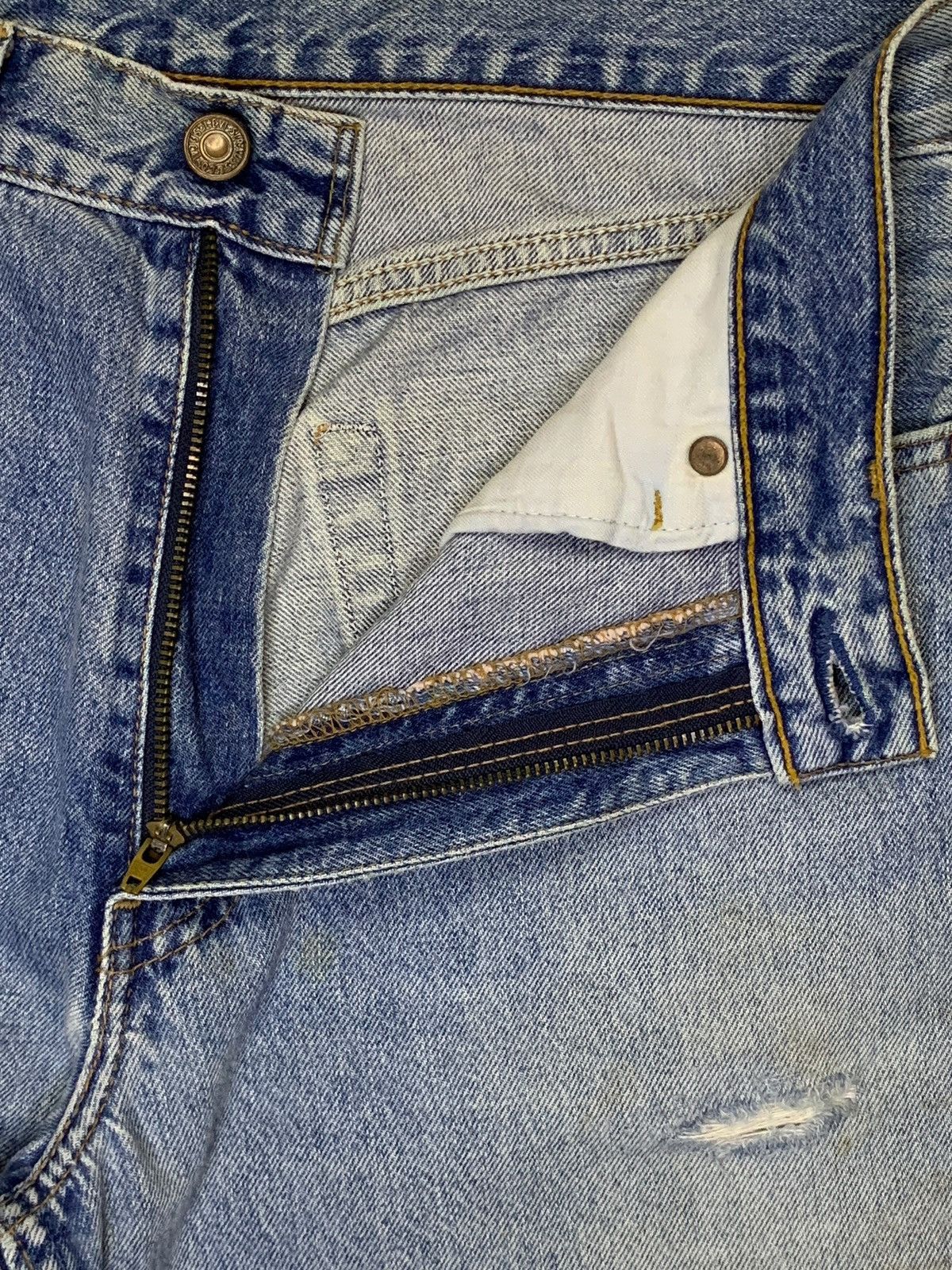 Levi's SALES🔥Vintage 90s Levis 512 Distressed Jean Shorts Jorts Size US 31 - 11 Thumbnail