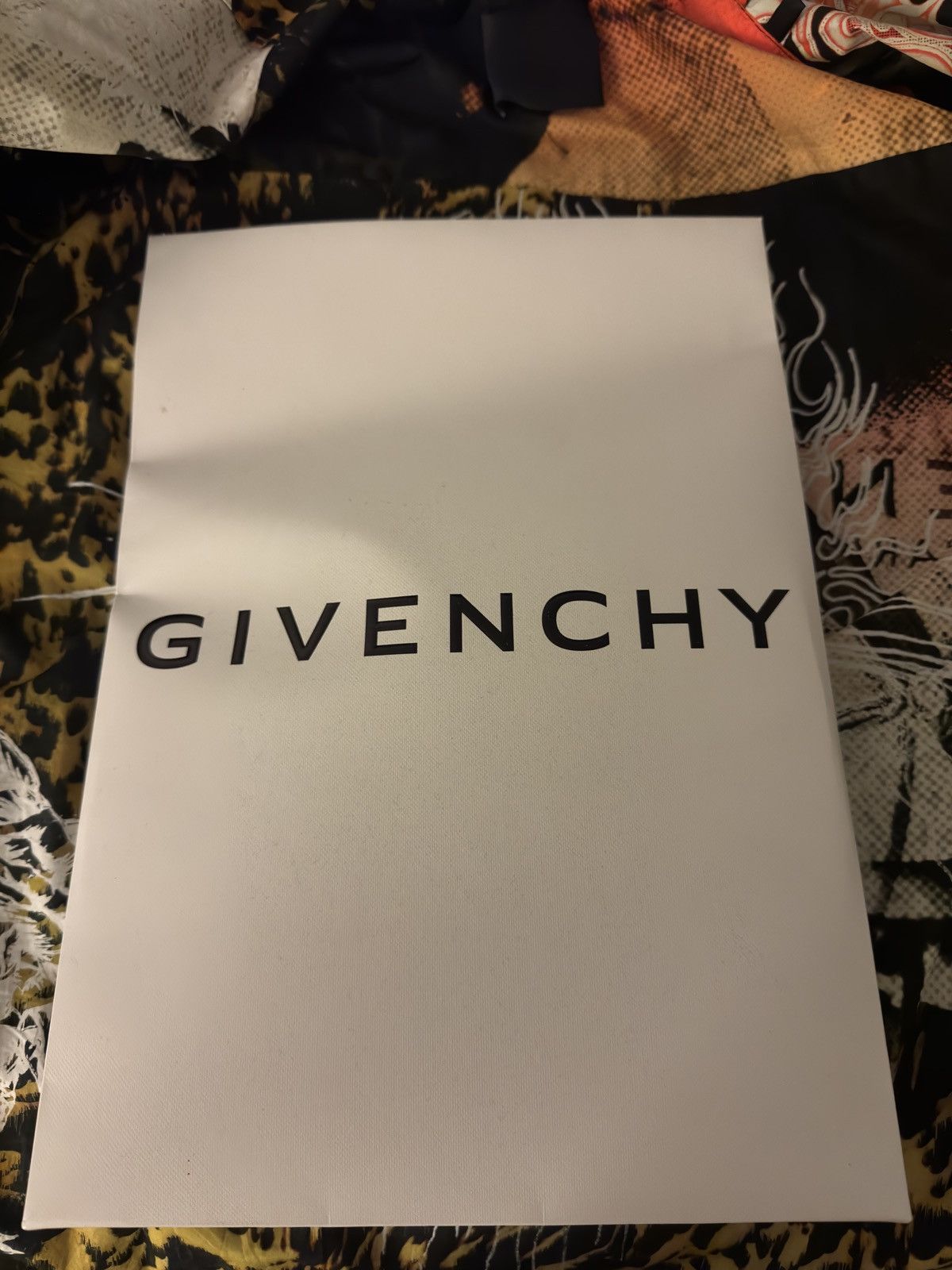 Givenchy Givenchy Shirt In Printed Poplin Size US M / EU 48-50 / 2 - 9 Thumbnail