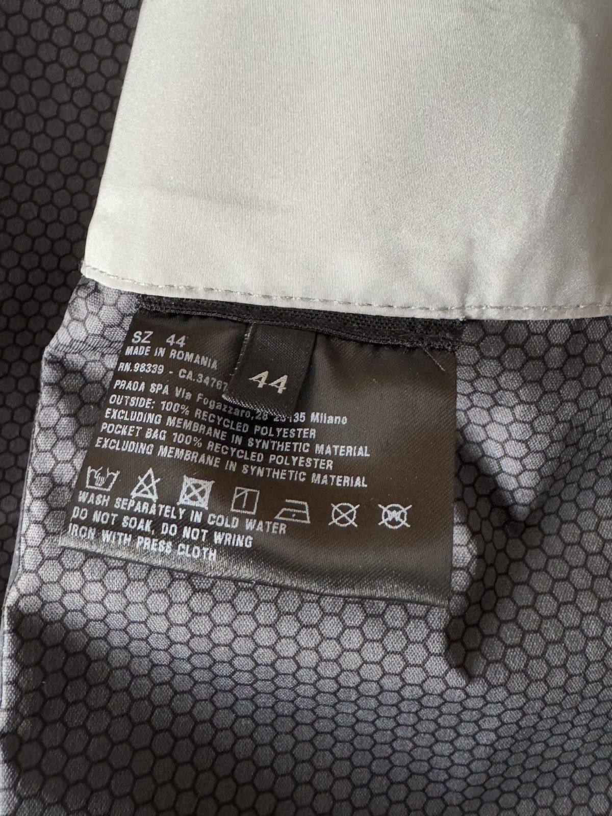 Prada 🔥🔥 Prada Luna Rossa Extreme-Tex Pants Size US 28 / EU 44 - 7 Thumbnail