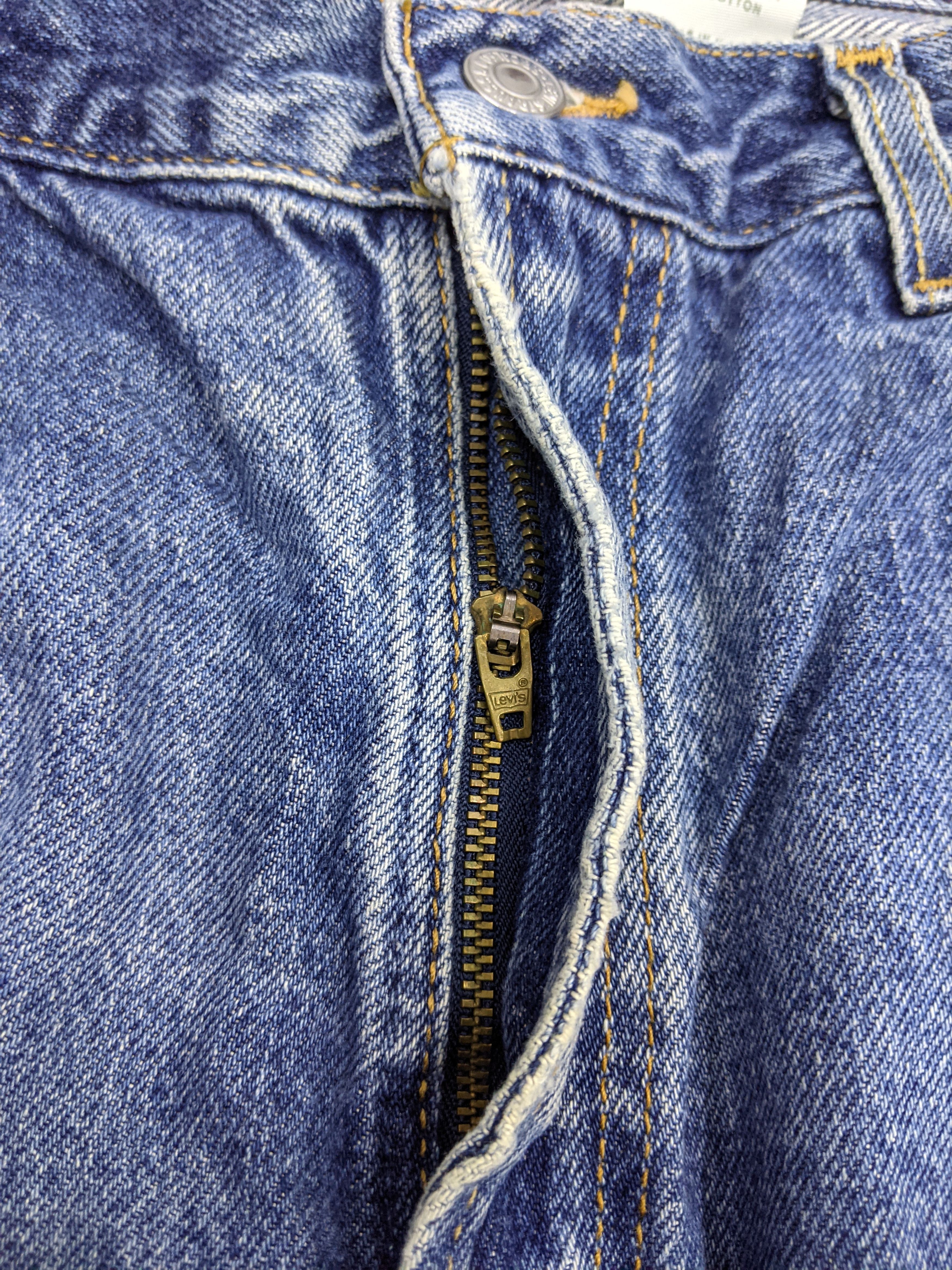 Levi's Vintage Levis 505 Faded Blue Jeans DP1069 Size US 34 / EU 50 - 5 Thumbnail