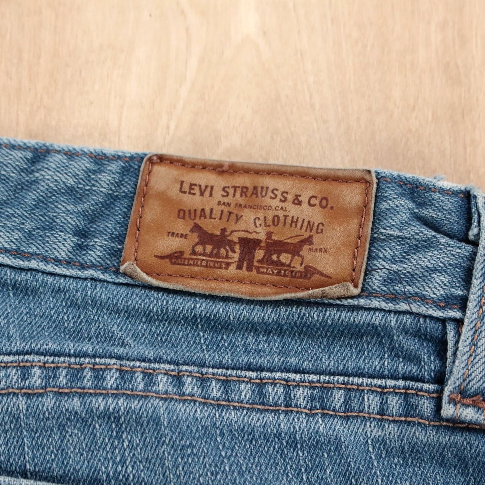 Levi's VINTAGE Levi's 553 Bootcut Jeans Women 12 Blue Denim Cotton Spandex Regular Bootcut 90s 00s Y2K Size 34" / US 12 / IT 48 - 3 Thumbnail
