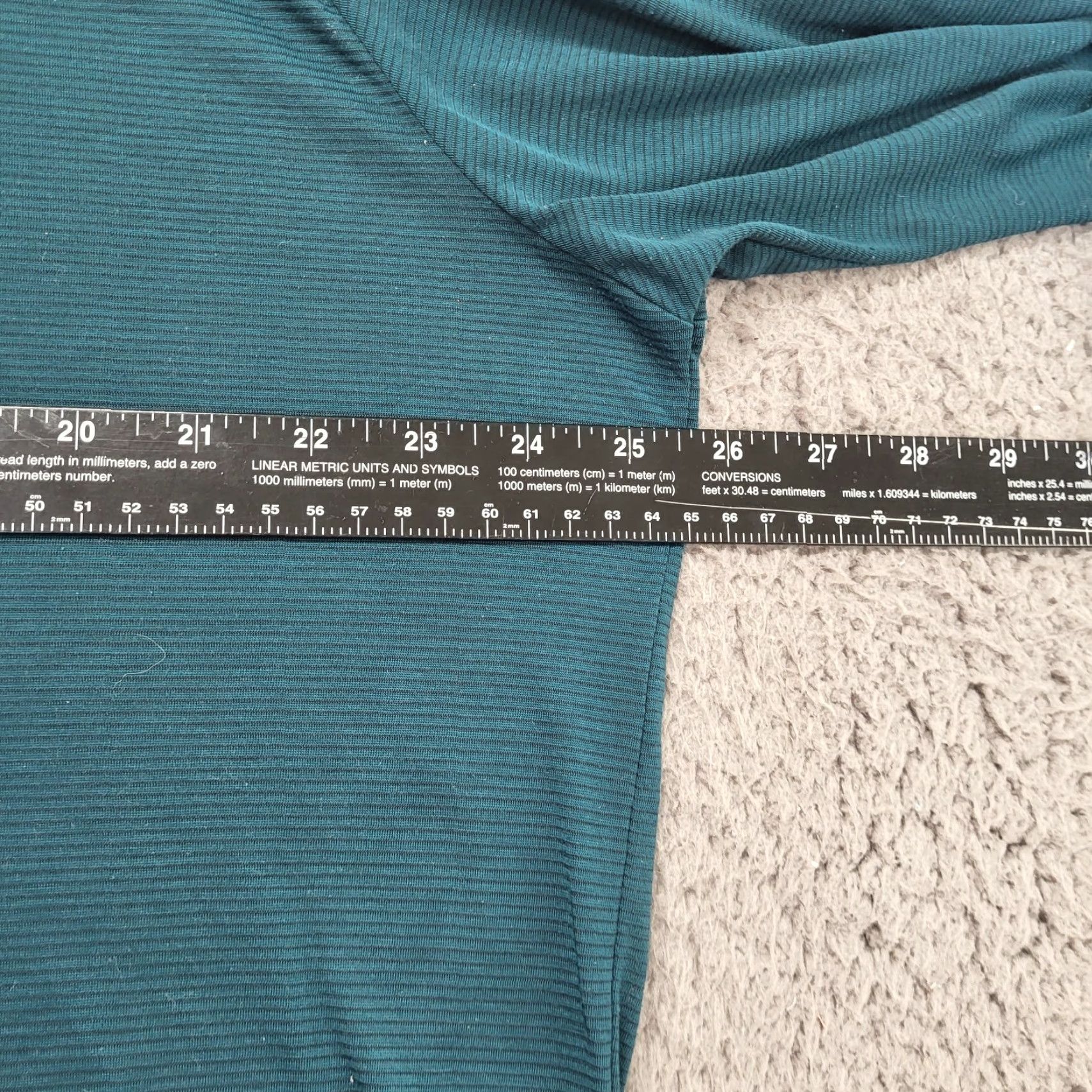 Under Armour **Under Armour Drift Tide Knit Long Sleeve Men's Size XXL Coastal Teal** User: Under Armour Drift Tide Knit Long Sleeve Men's Size XXL Coastal Teal Size US XXL / EU 58 / 5 - 6 Thumbnail