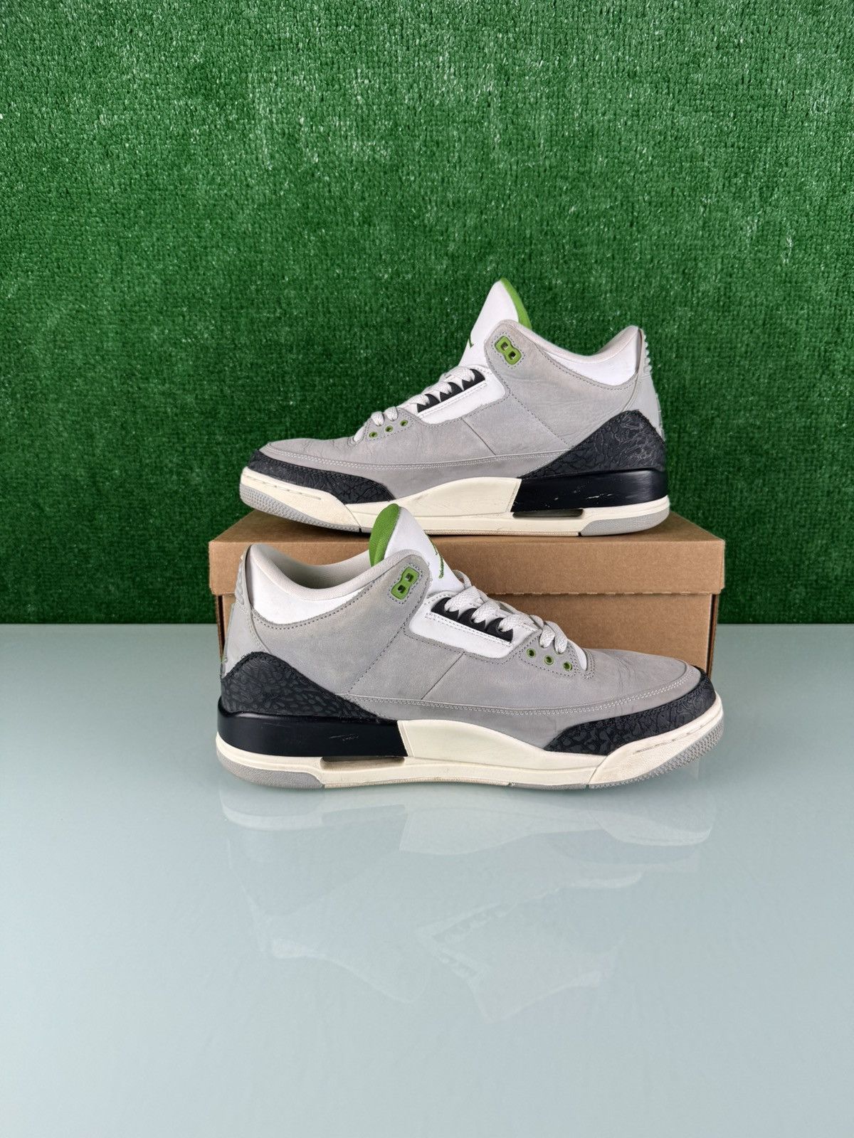 Jordan Brand Jordan 3 Retro Chlorophyll Size US 12 / EU 45 - 3 Thumbnail