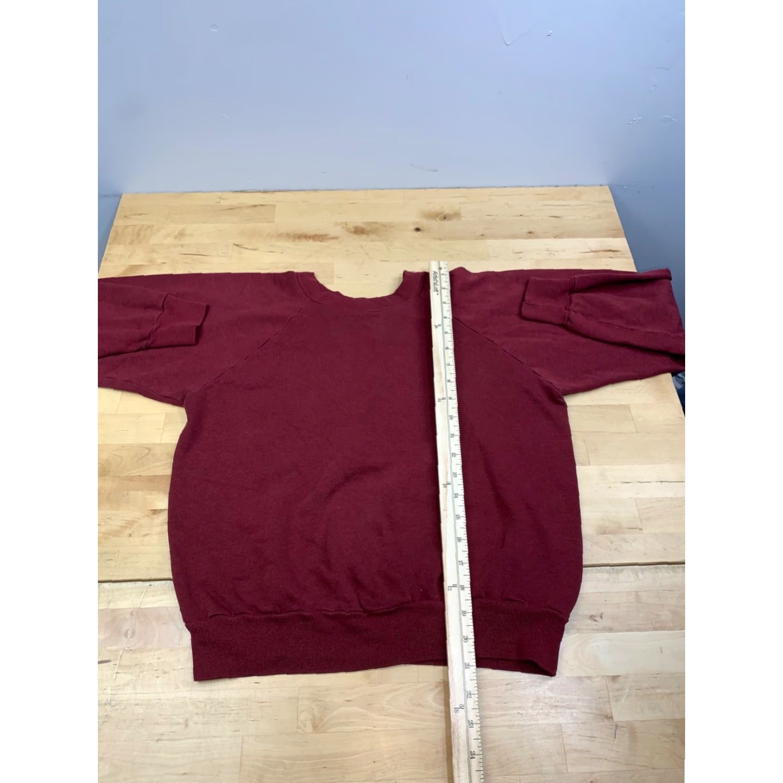 Vintage VINTAGE Sweatshirt Mens S Burgundy 70s Raglan Crew Neck Pullover Red 80s Classic USA Winter Spring Fall Size US S / EU 44-46 / 1 - 3 Thumbnail