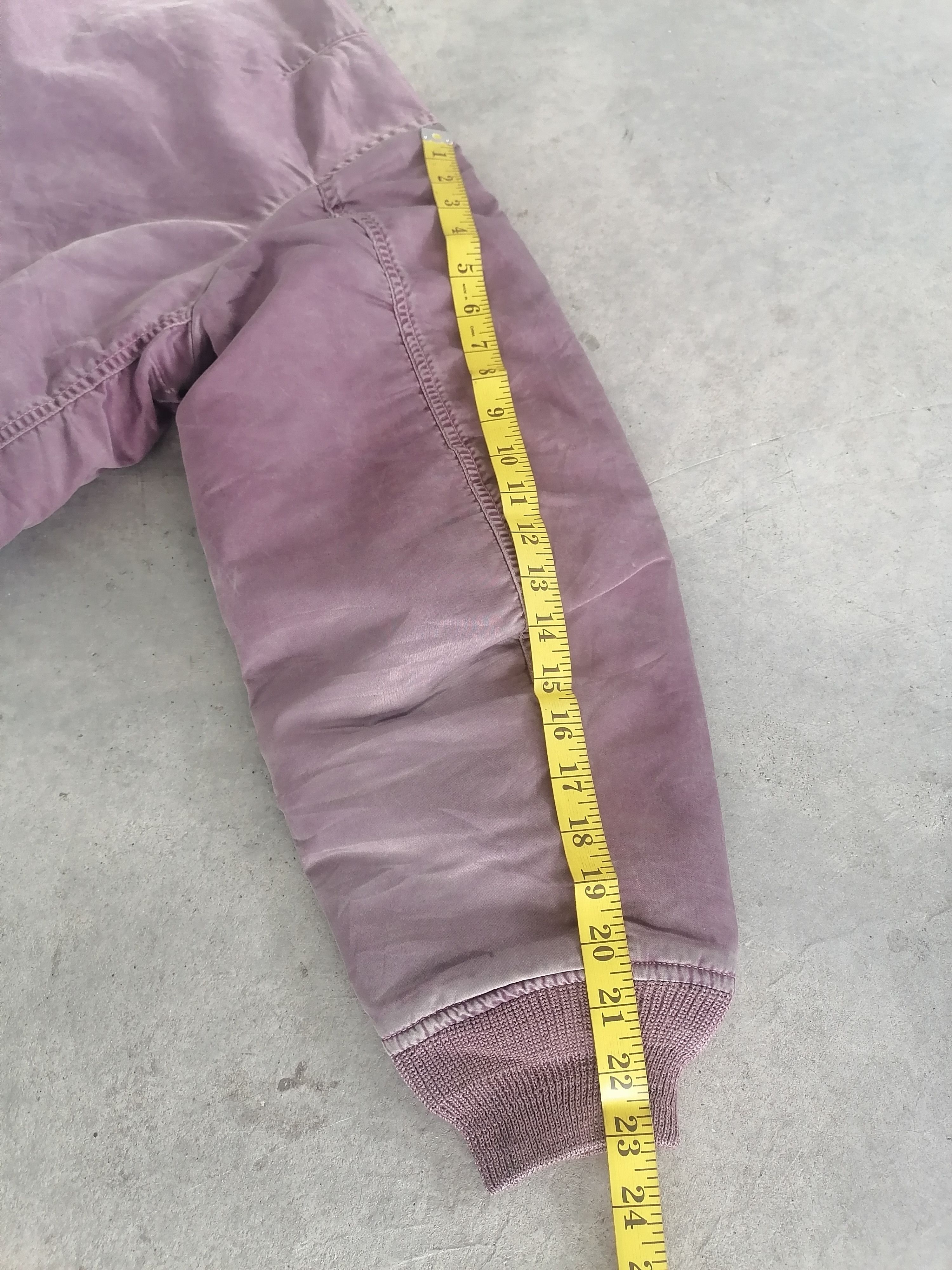 Uniqlo Distressed Faded Maroon Trashed Uniqlo Bomber Jackets Size US M / EU 48-50 / 2 - 12 Thumbnail