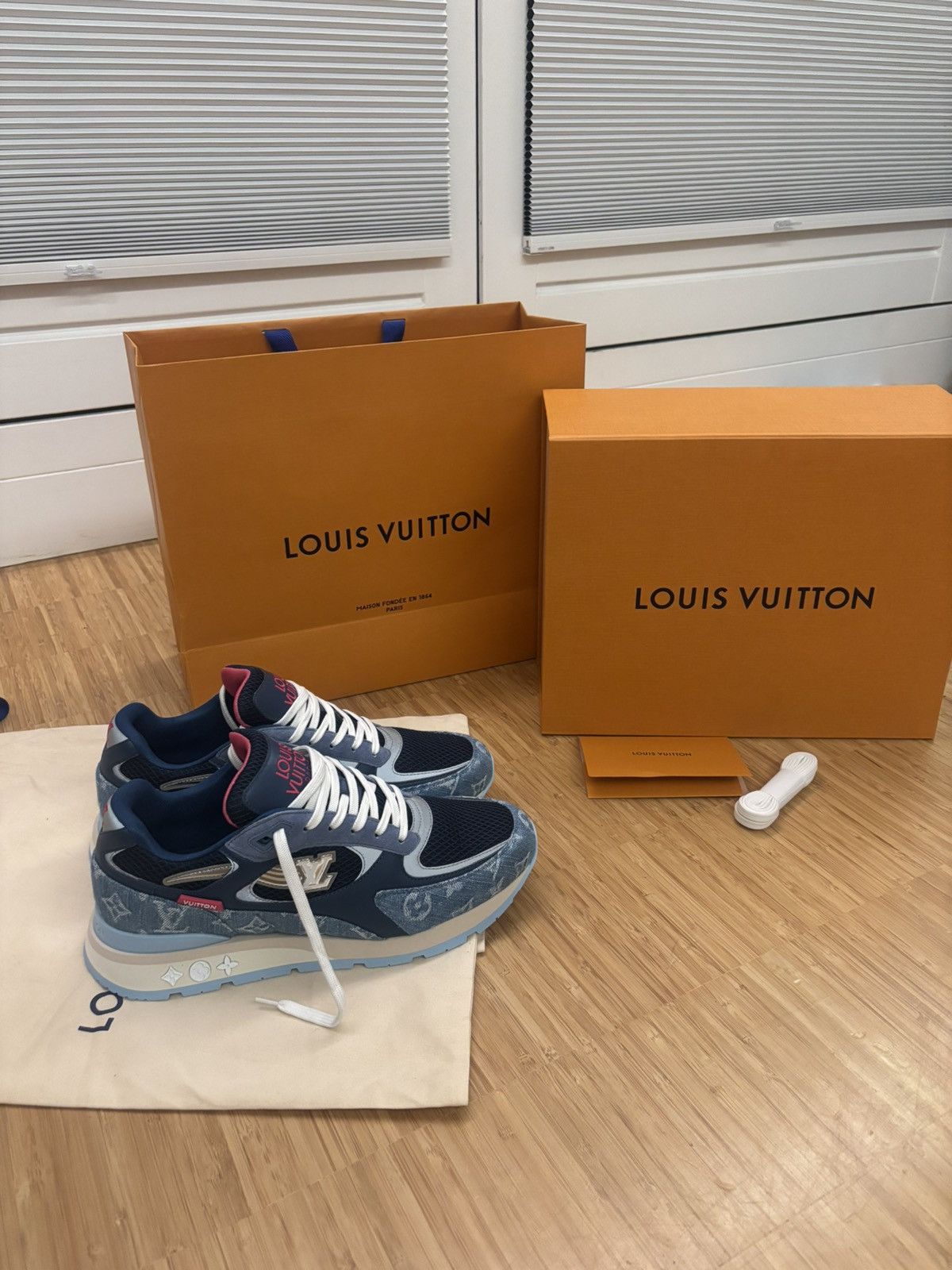 Louis Vuitton Louis Vuitton Run Away Sneaker Limited edition 8.5 US EU 42 Size US 8.5 / EU 41-42 - 1 Thumbnail