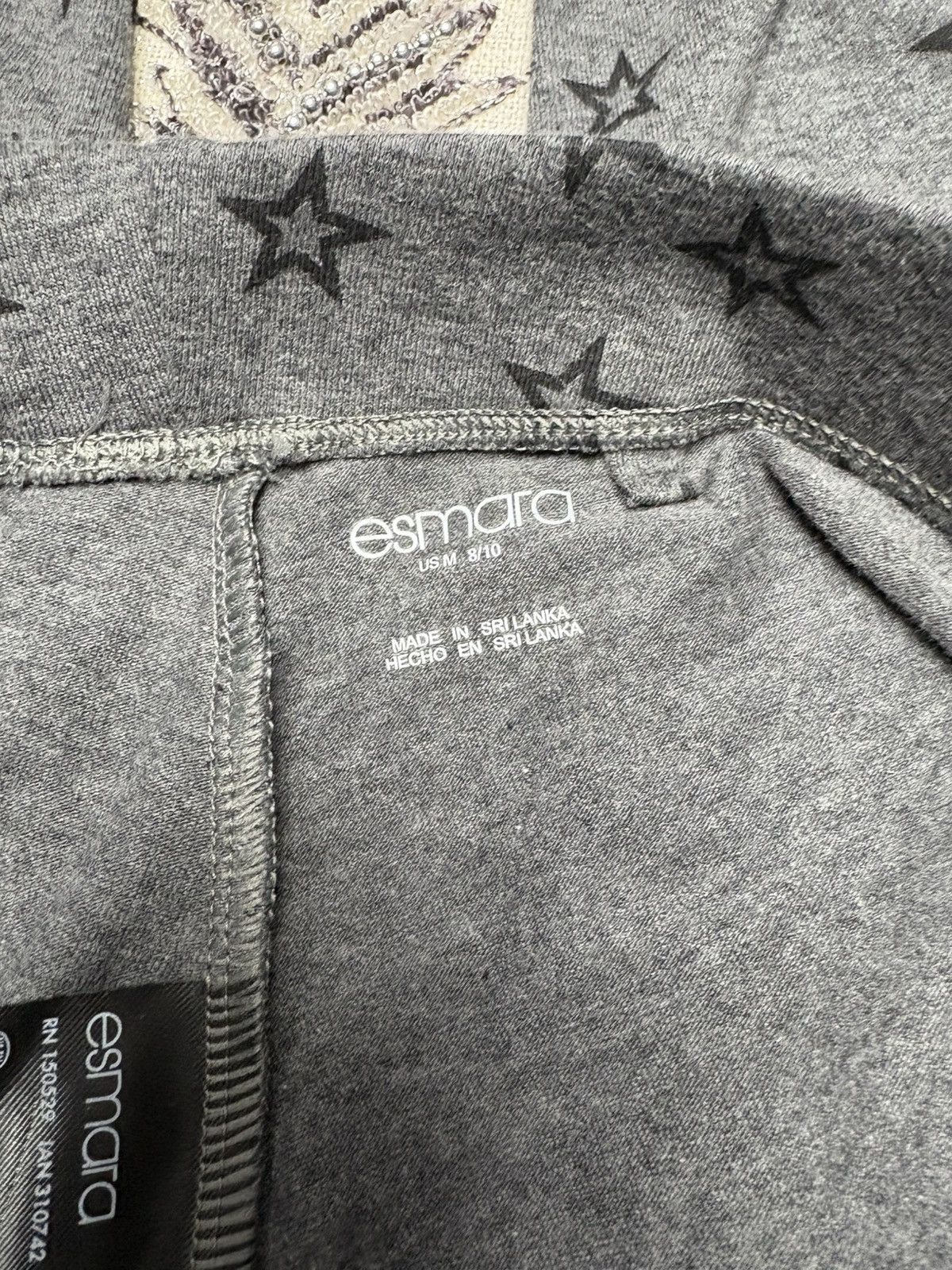 Other Esmara size medium grey leggings with stars Size 30" / US 8 / IT 44 - 5 Thumbnail