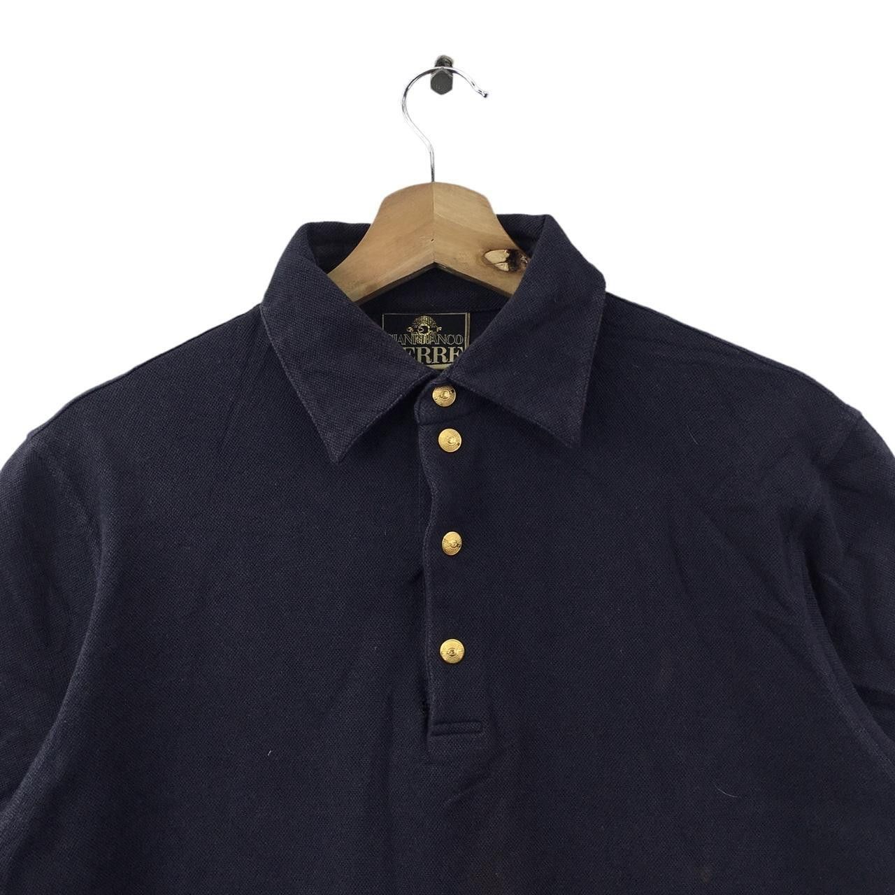Gianfranco Ferre Vtg 80’ GIANFRANCO FERRE ITALY Crest Logo Polo Tee Shirt Size US S / EU 44-46 / 1 - 2 Thumbnail