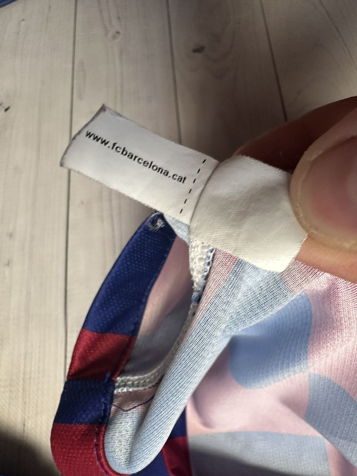 Nike × Vintage Vintage Nike Barcelona soccer jersey size Xs Size US XS / EU 42 / 0 - 6 Thumbnail