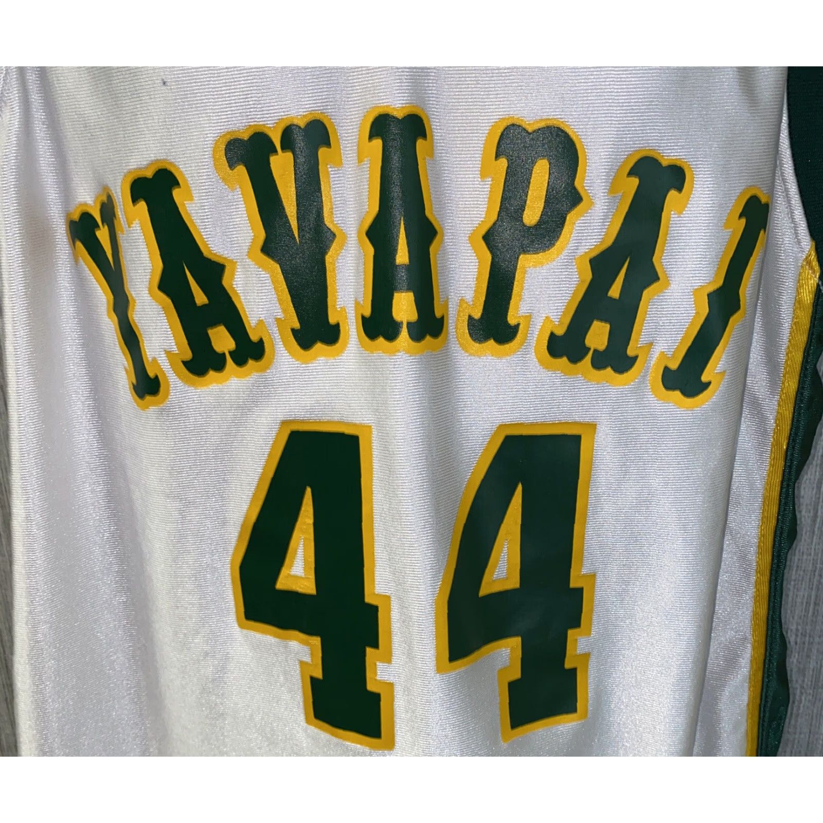 Vintage VINTAGE Speedline Jersey Mens White/Green Yavapai #44 Size 46 Basketball Sleeveless Regular Pattern Solid Size US XXL / EU 58 / 5 - 2 Thumbnail
