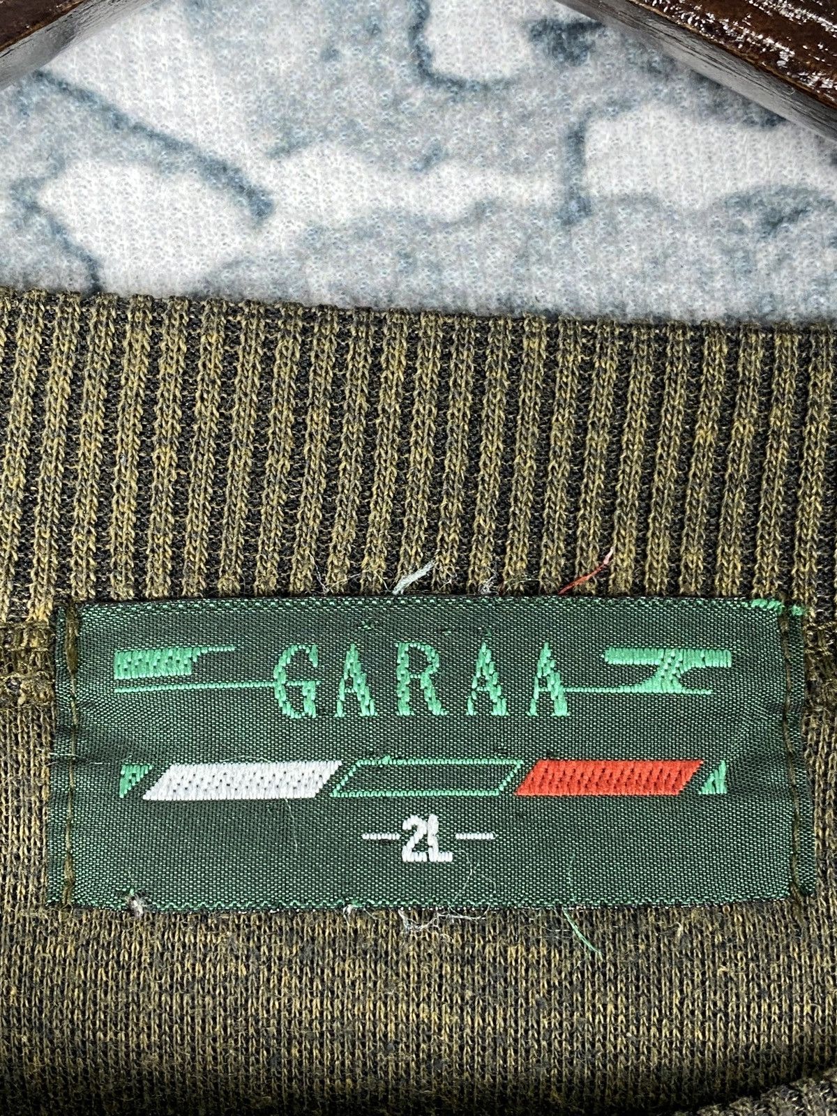 Japanese Brand Vintage Garaa Tiger Art Sweatshirts Size US XL / EU 56 / 4 - 7 Thumbnail