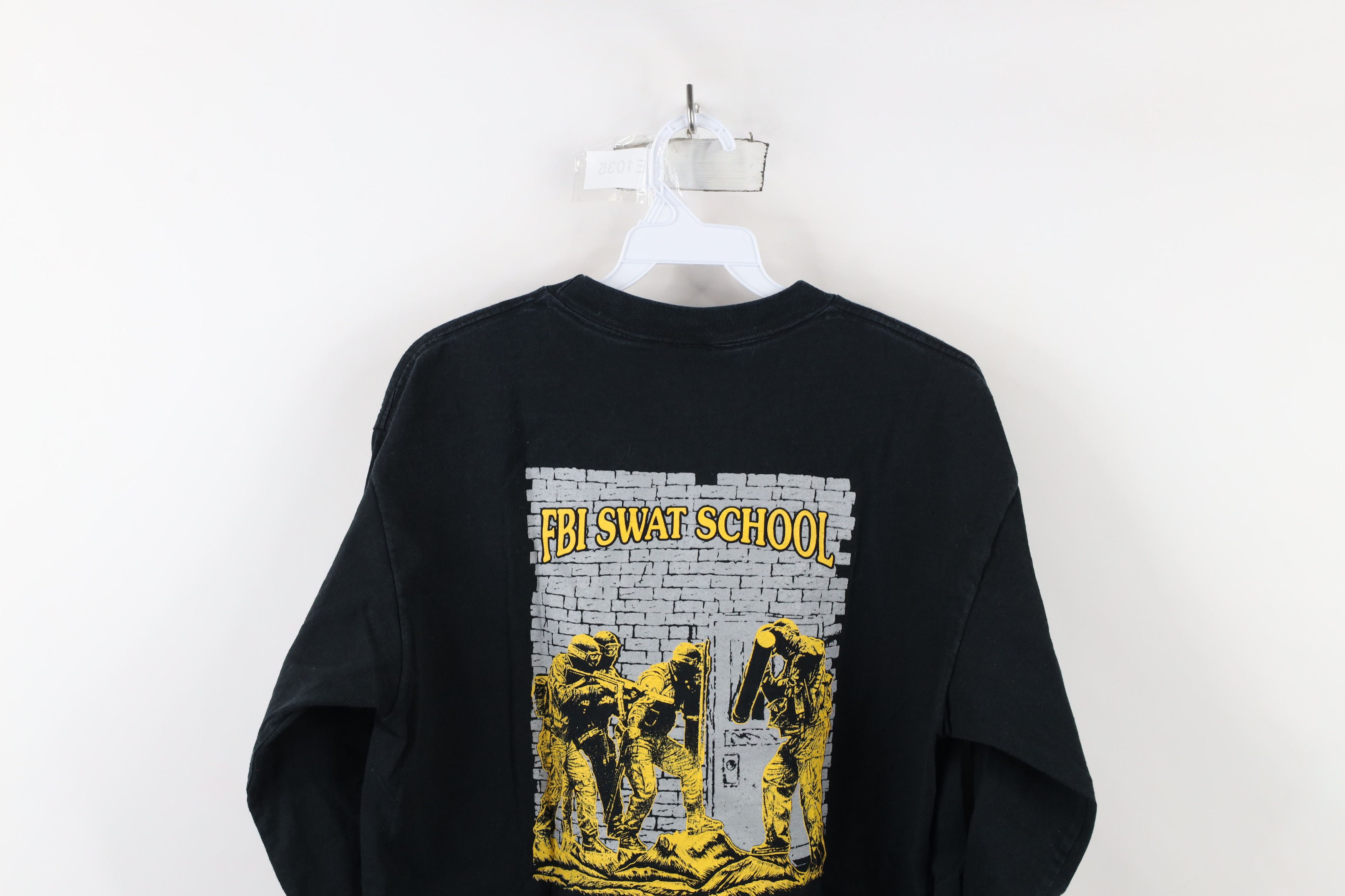 Vintage Vintage 90s Perry FBI Swat School Long Sleeve T-Shirt Black Size US L / EU 52-54 / 3 - 11 Thumbnail