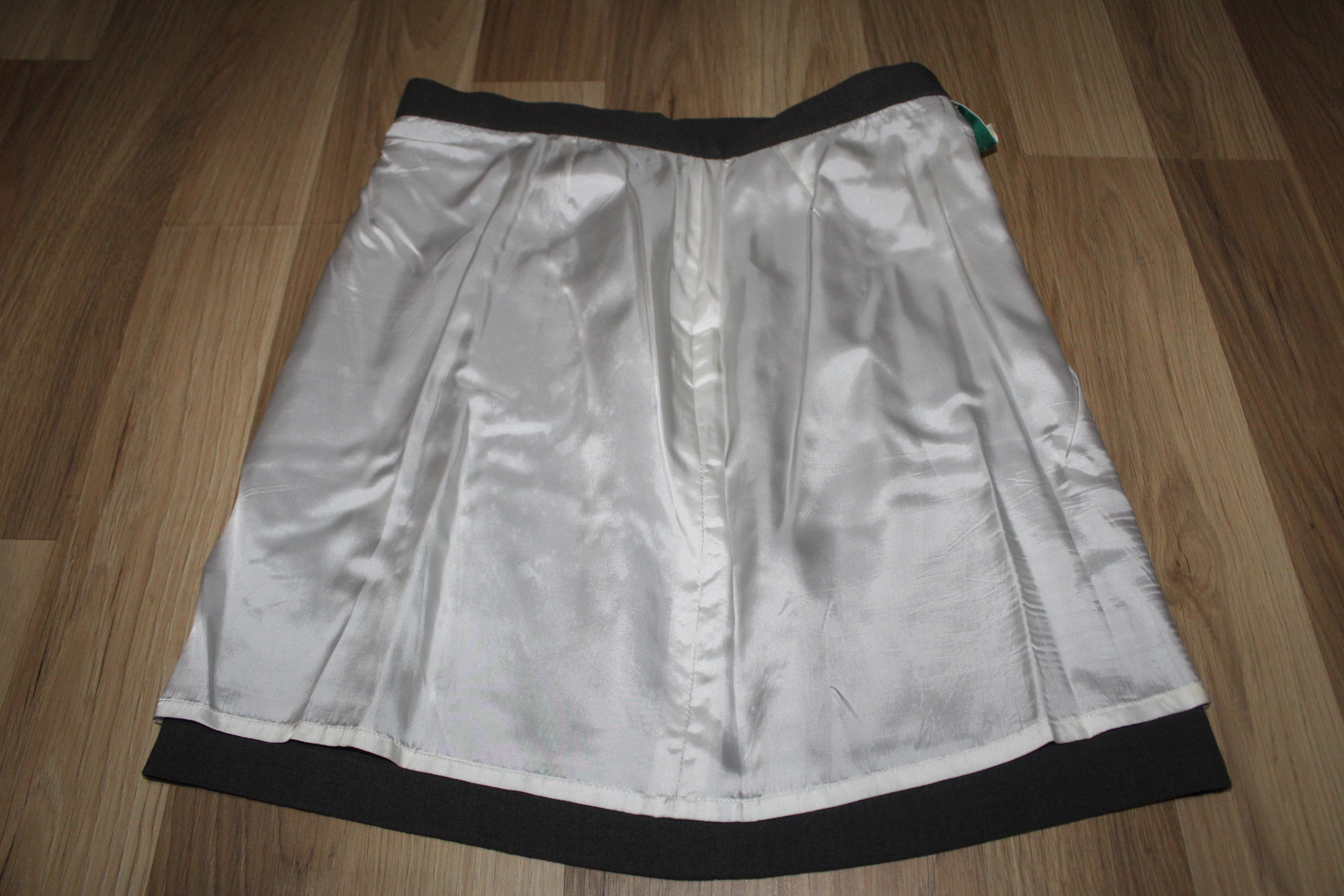 Moschino Vtg Rare 90's Moschino Wool Friendly Lined Italian Skirt Size L / US 10 / IT 46 - 6 Thumbnail