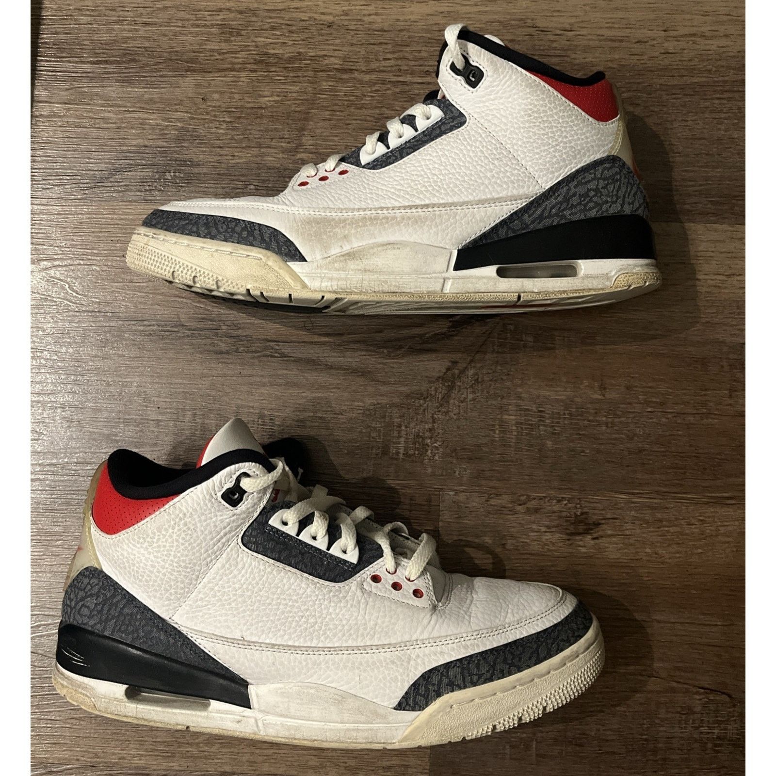 Jordan Brand × Nike Nike Air Jordan Retro 3 SE Denim Fire Red Size 11 Men’s US Size US 11 / EU 44 - 1 Thumbnail
