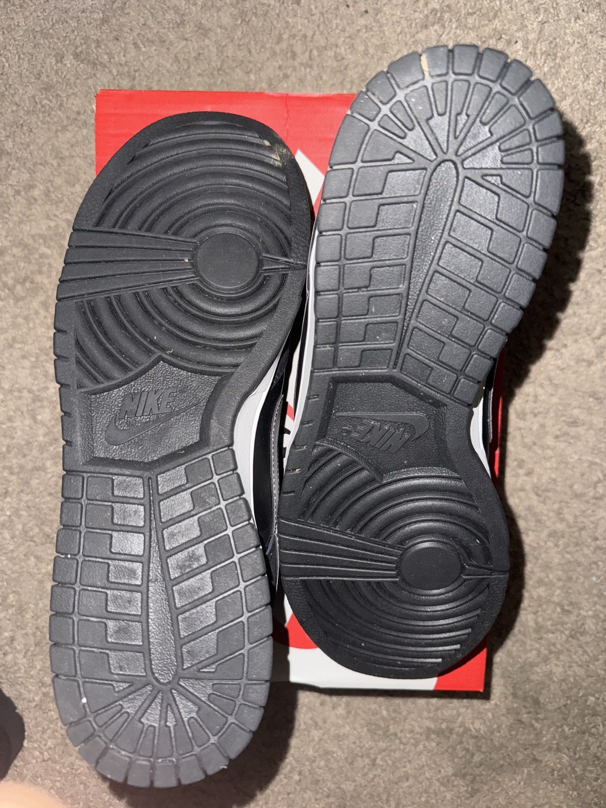 Nike Dunk Low “Airbrush” Size US 10.5 / EU 43-44 - 2 Thumbnail