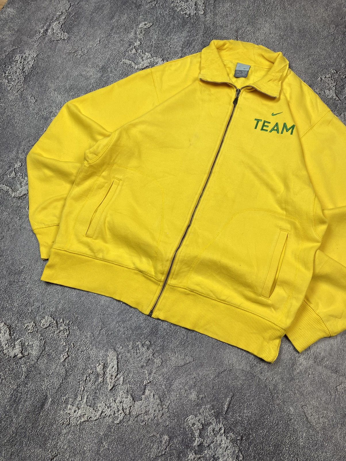 Nike Vintage 00s Nike Team Yellow Full Zip High Neck Y2K Size US L / EU 52-54 / 3 - 6 Thumbnail