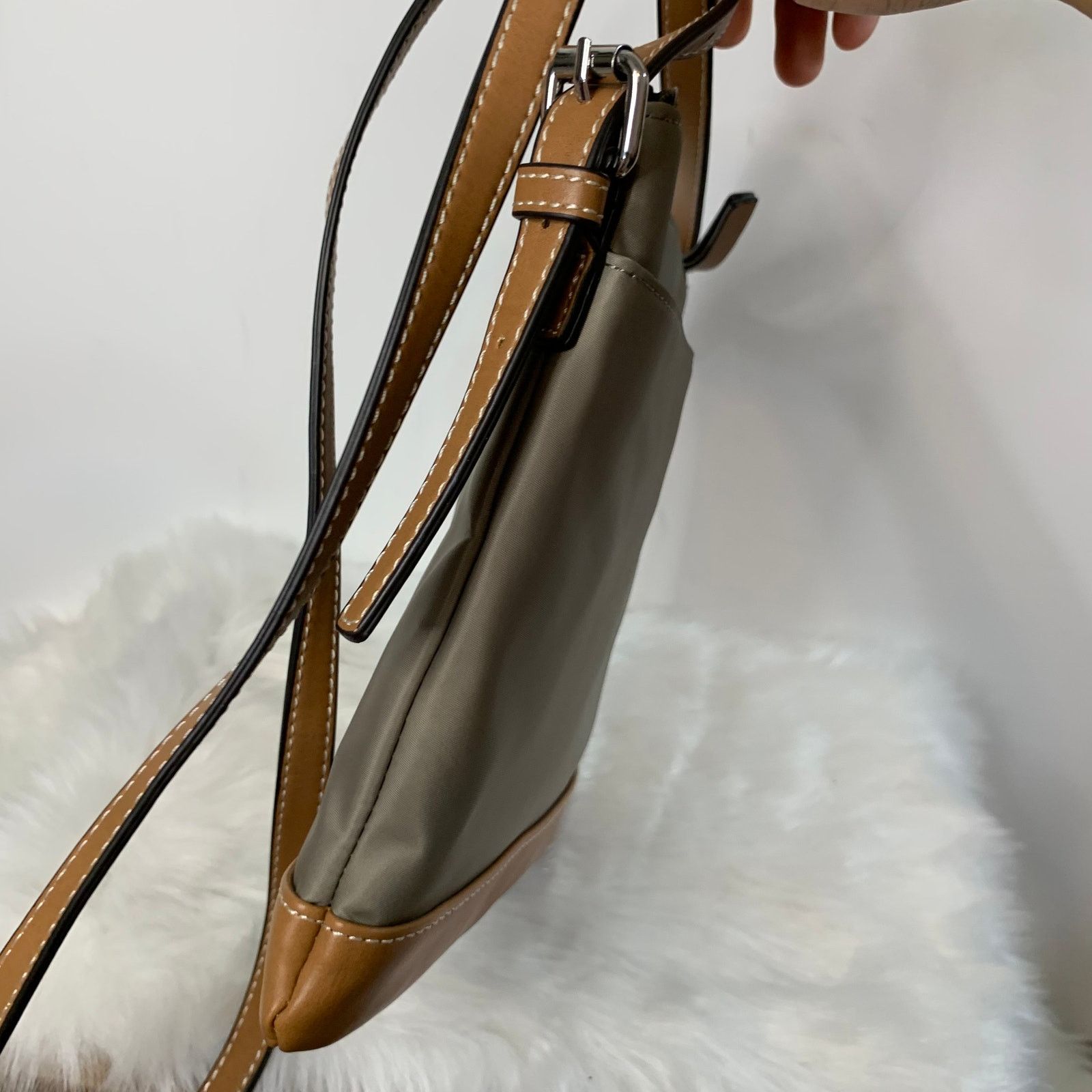 Tommy Hilfiger Tommy Hilfiger Women's Crossbody Purse Size ONE SIZE - 5 Thumbnail