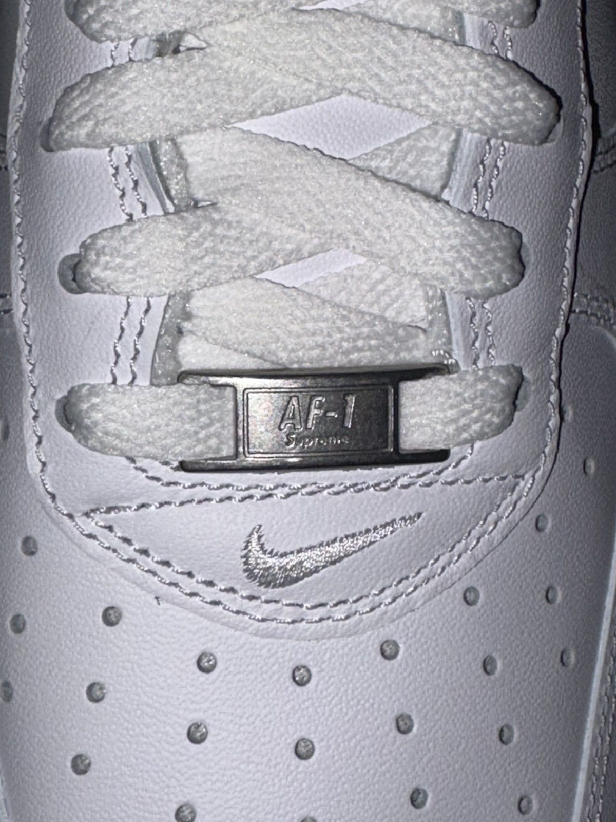Nike × Supreme Supreme x Nike Air Force 1 Low Size US 10 / EU 43 - 4 Thumbnail