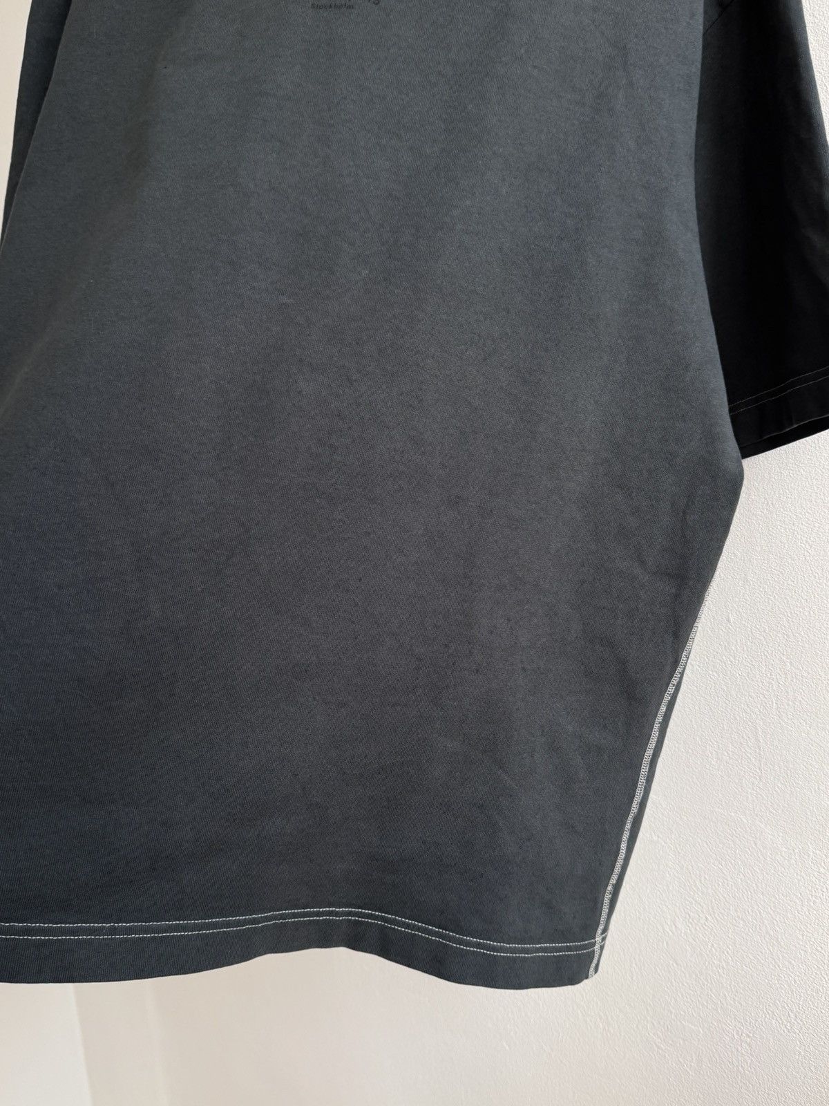 Acne Studios Acne Studios Stockholm Centre Logo T-Shirt Tee Gray Black Size US M / EU 48-50 / 2 - 7 Thumbnail