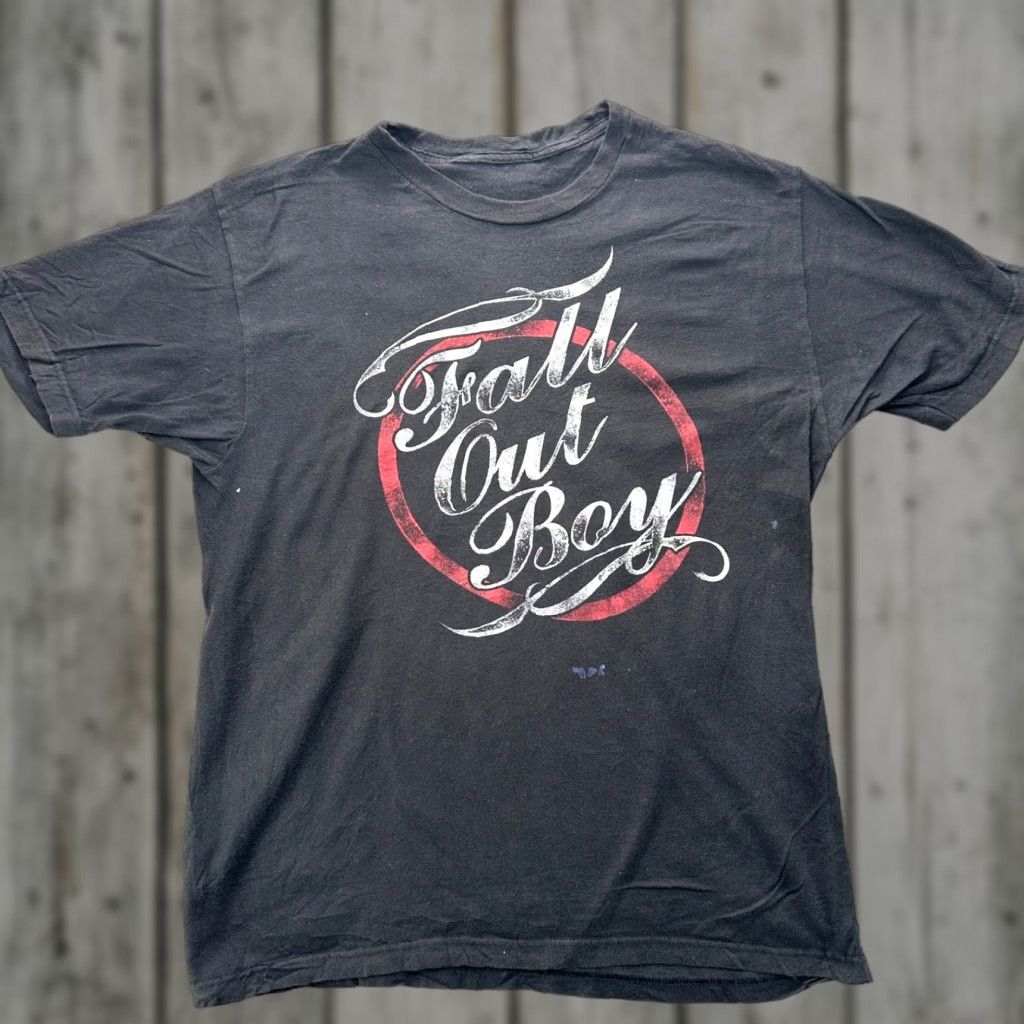 Vintage Fall Out Boy Patrick Stump Indie T Shirt Mens Small Concert Vintage y2k READ Size US S / EU 44-46 / 1 - 1 Thumbnail