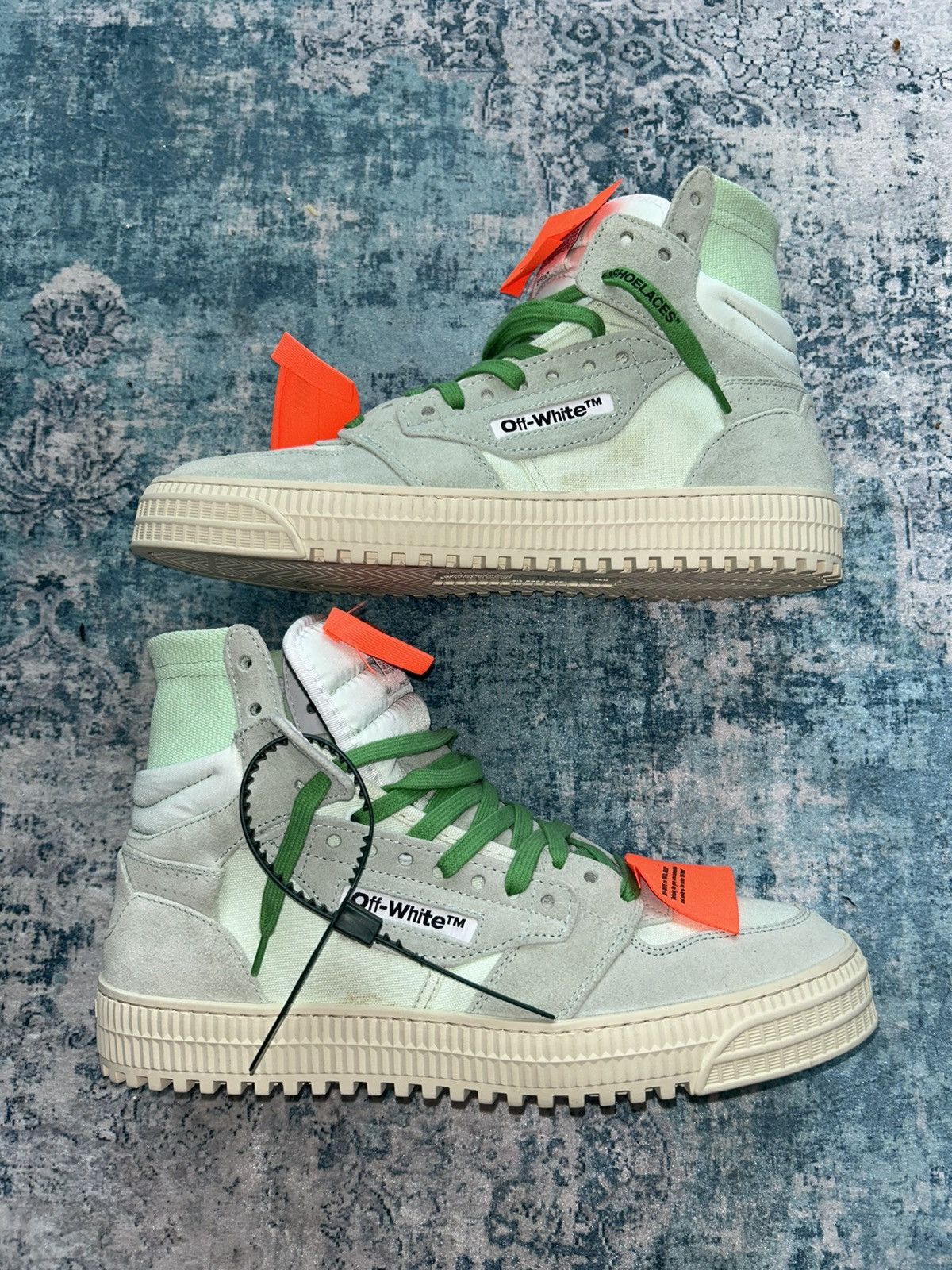 Off-White Off-White Off-Court 3.0 High ’Mint Green’ Size US 8.5 / EU 41-42 - 1 Thumbnail