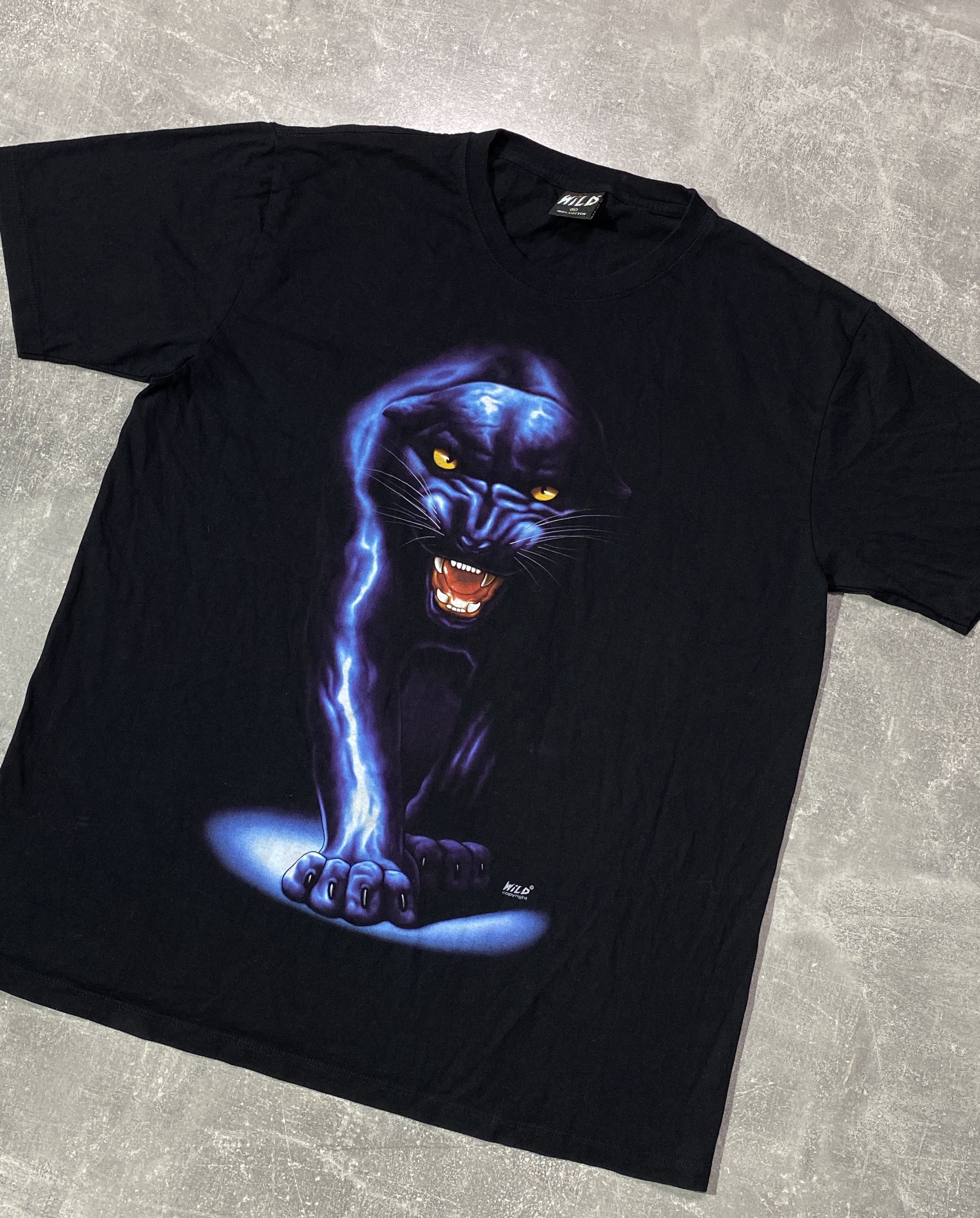 Vintage Vintage 90s WILD Dark Lightning Panther T-shirt Size US XL / EU 56 / 4 - 2 Thumbnail
