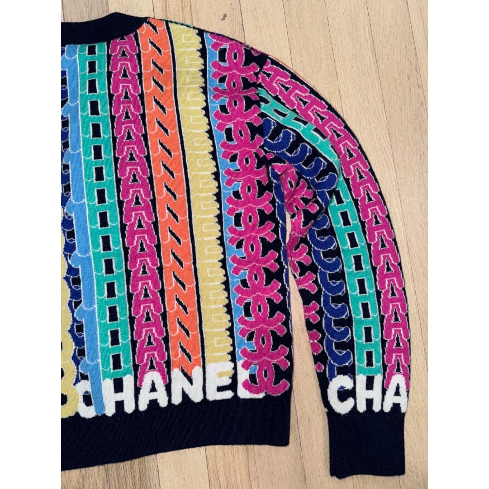 Chanel Chanel 21K Blue Rainbow Letter Logo CC Button Long Sleeve Size XS / US 0-2 / IT 36-38 - 11 Thumbnail