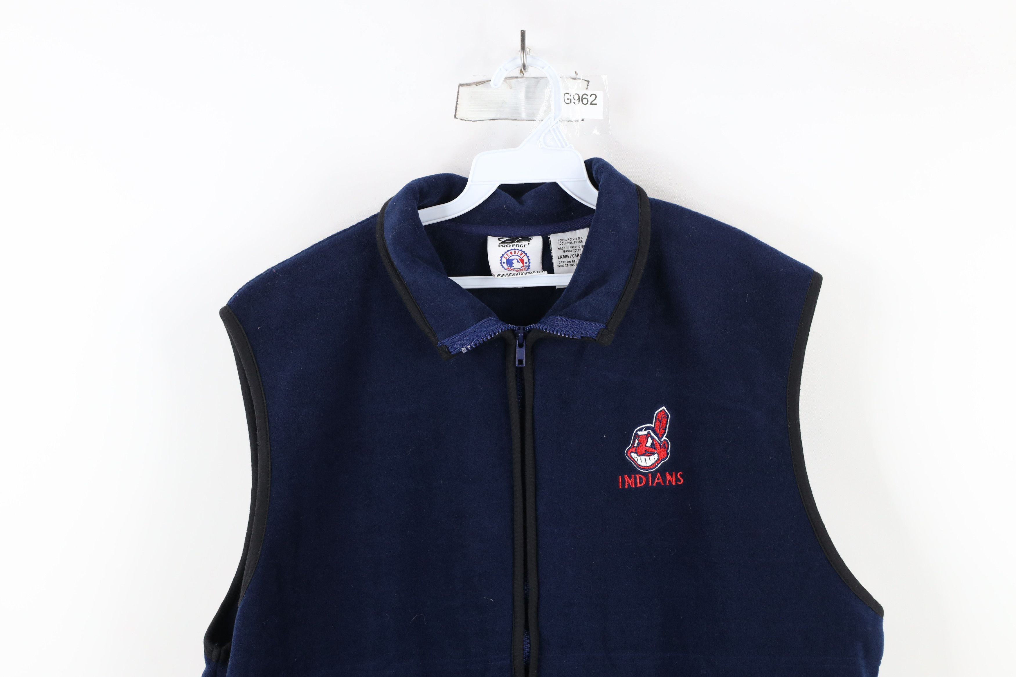 Vintage Vintage 90s Cleveland Indians Baseball Fleece Vest Jacket Size US L / EU 52-54 / 3 - 2 Thumbnail