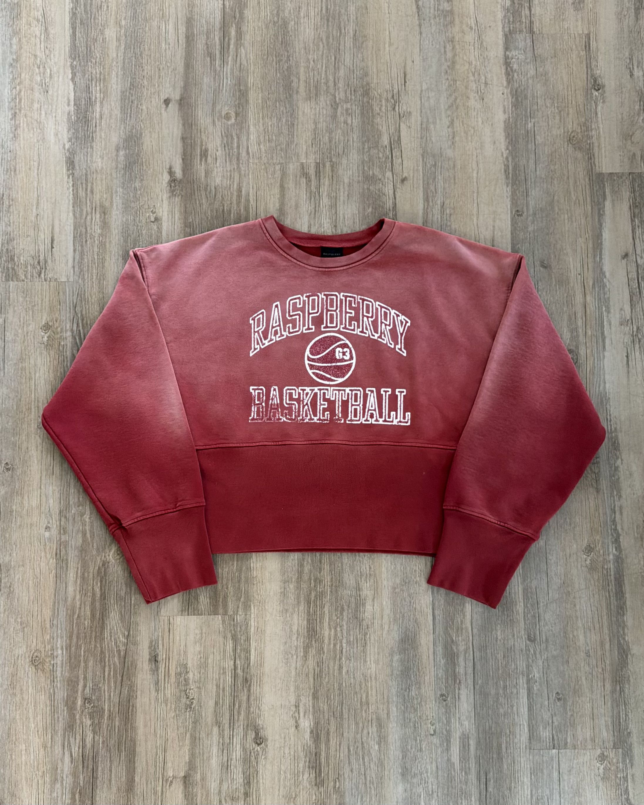 The GV Gallery GvGallery Raspberry Hills BBall Crewneck Size US XXL / EU 58 / 5 - 1 Thumbnail