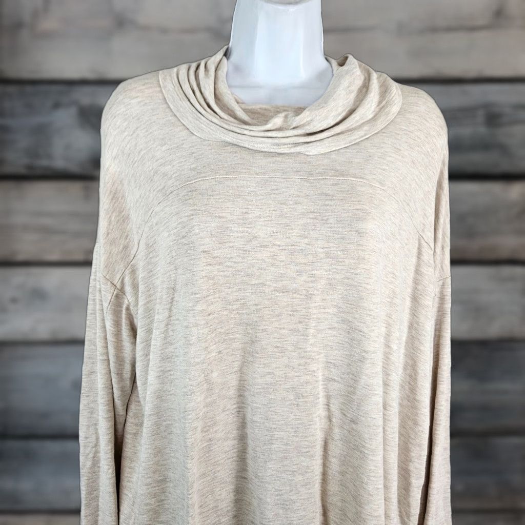 Vintage Cabi 4048 Womens Ease Turtleneck Blouse Size S / US 4 / IT 40 - 1 Thumbnail