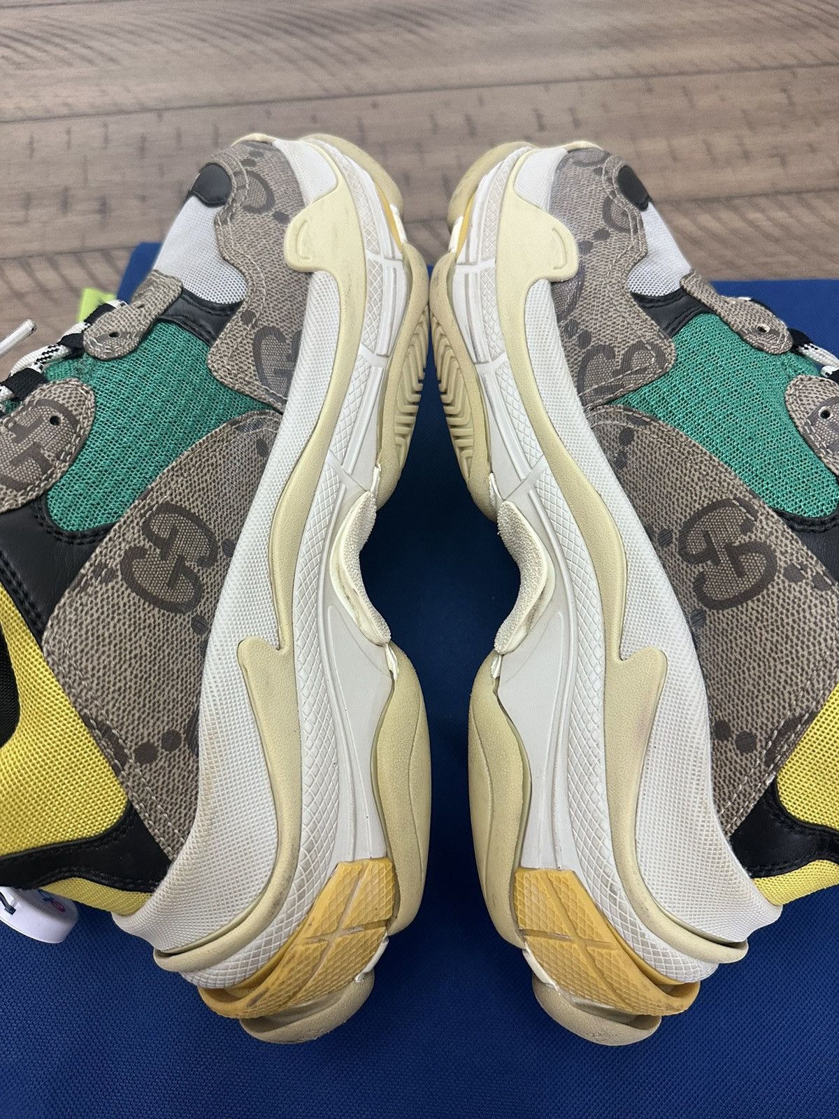 Balenciaga × Gucci Gucci balenciaga triple s sneakers Size US 8 / EU 41 - 9 Thumbnail