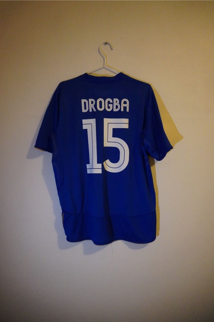 Umbro Retro Chelsea FC Football Jersey 2005-2006 Centenary Jersey Size US L / EU 52-54 / 3 - 1 Thumbnail
