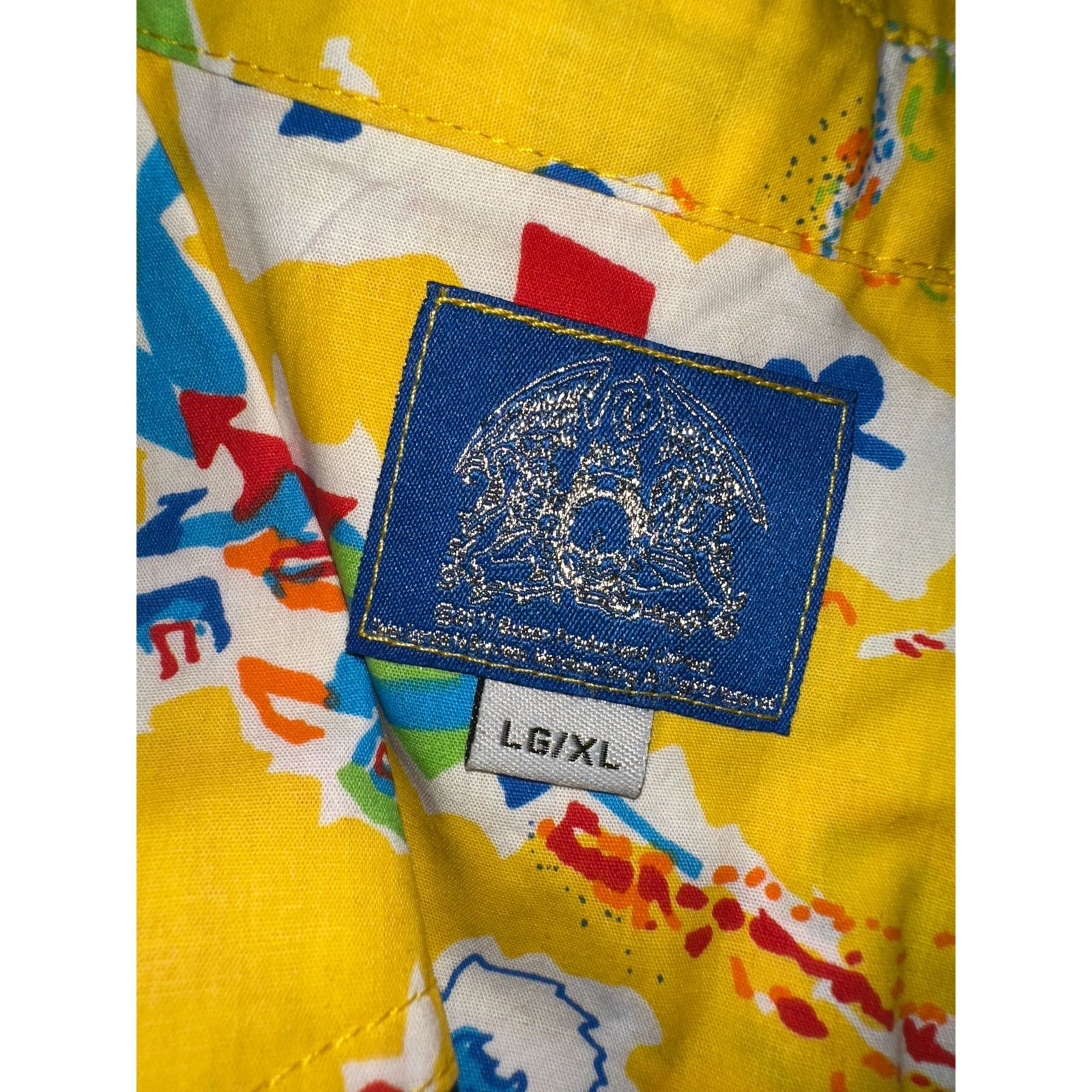 Other VINTAGE QUEEN 1986 HAWAIIAN SHIRT - SUPER RARE - NEVER WORN Size US L / EU 52-54 / 3 - 2 Thumbnail