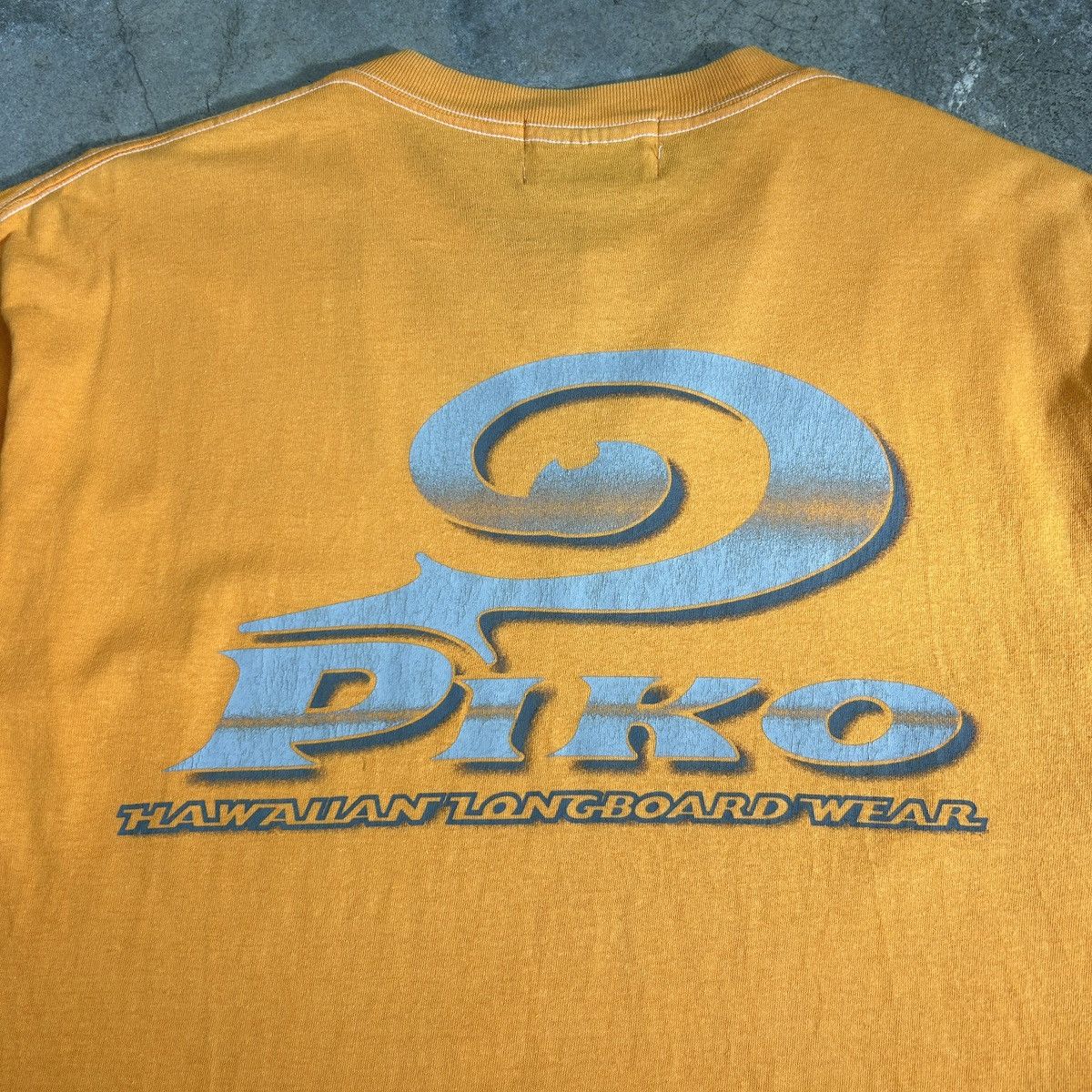 Vintage 1990s Piko Hawaiian Surf Tee Size US L / EU 52-54 / 3 - 7 Thumbnail